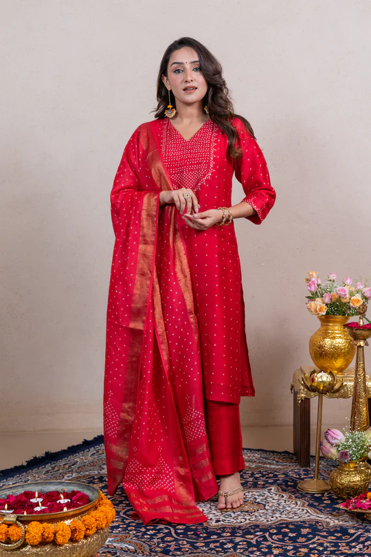 Ray-ethnic Unveils Effortless Ethnic Looks for a Stylish Eid Celebration