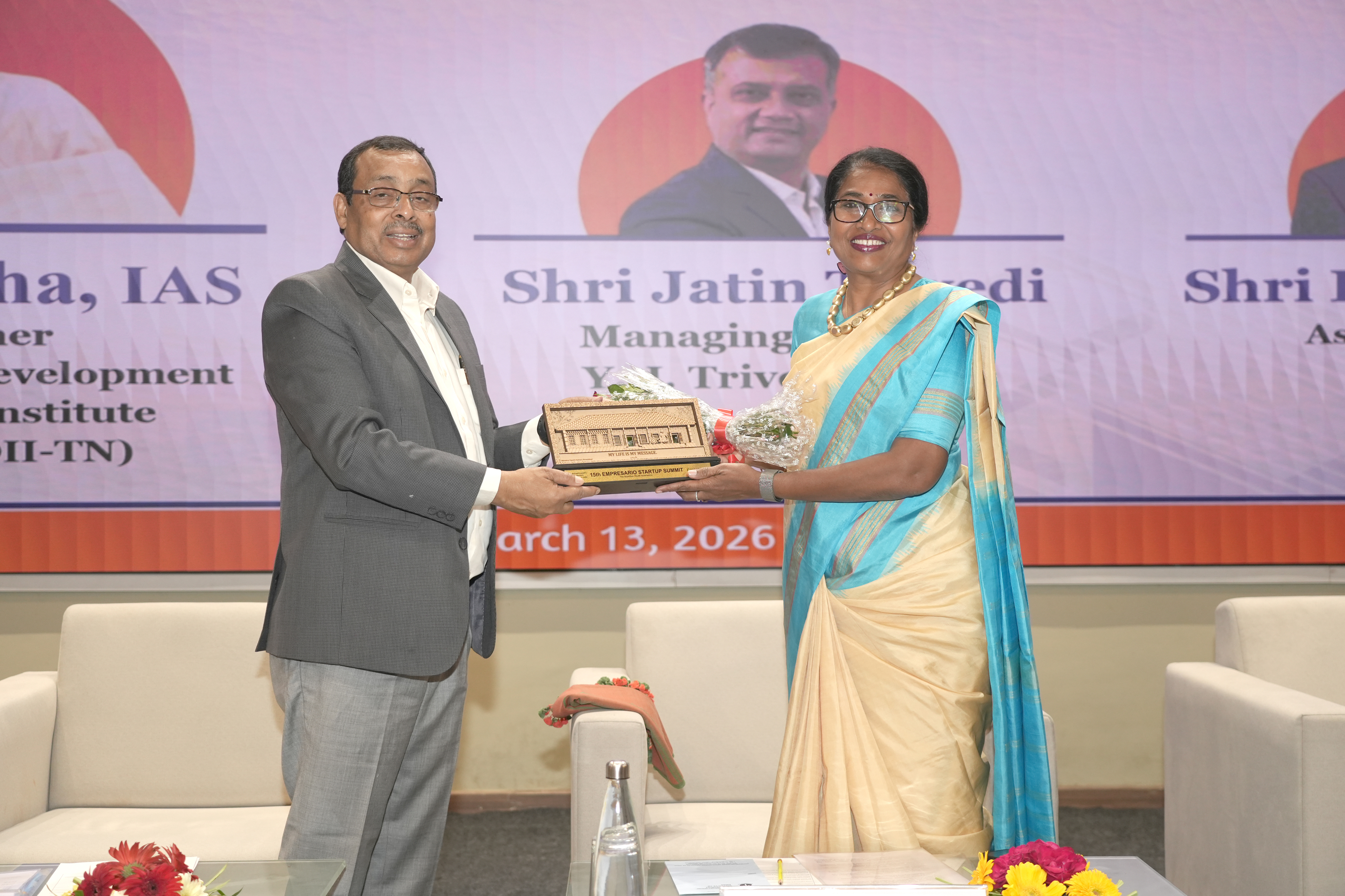 EDII Facilitates GI Certificate for Surat Cut (Diamond); Secures GI Tags for 5 Crafts, More in Process