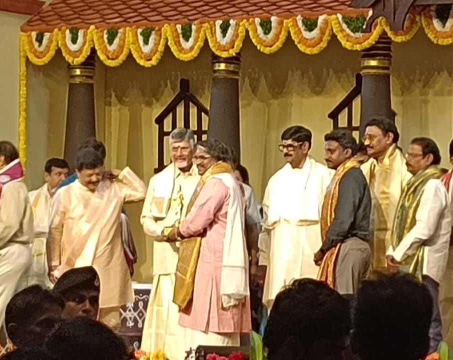 Sridhar Patnala Honoured with Ugadi Puraskaram by Andhra Pradesh Chief Minister