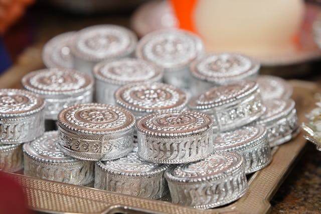 Silver Prices Drop Sharply in Bhubaneswar Amid Global Uncertainty