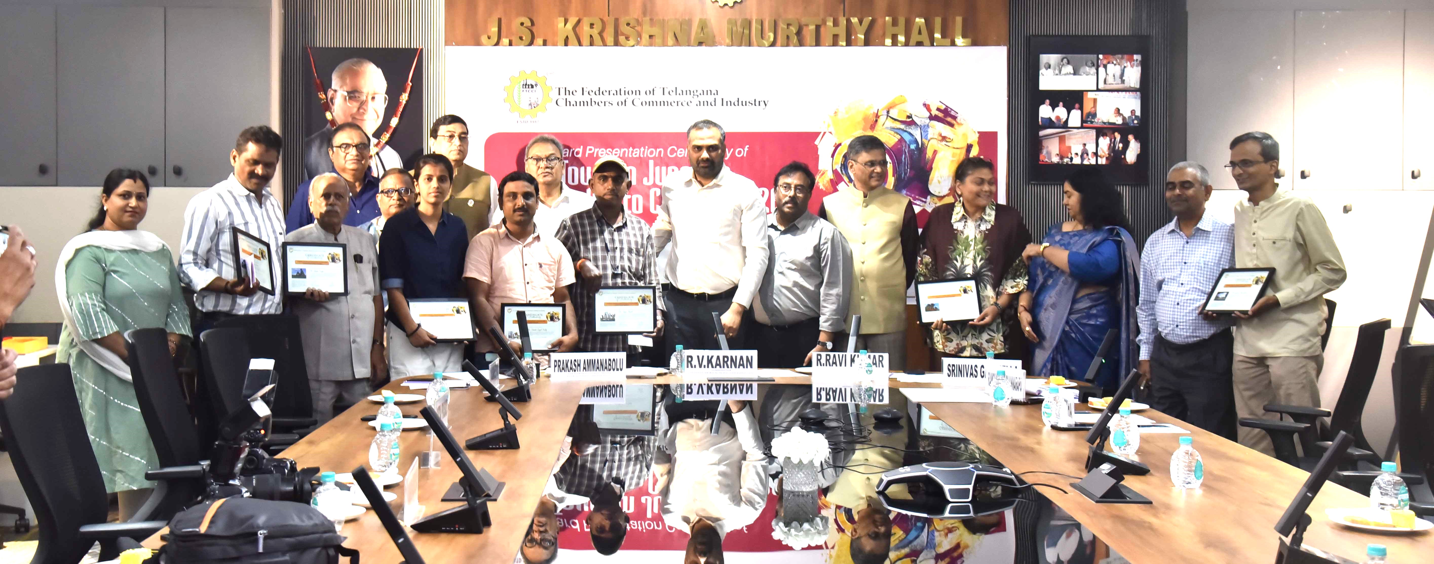 GHMC Commissioner R.V. Karnan Presents Prizes to Winners of Traffic Junction Jewels Photo Contest