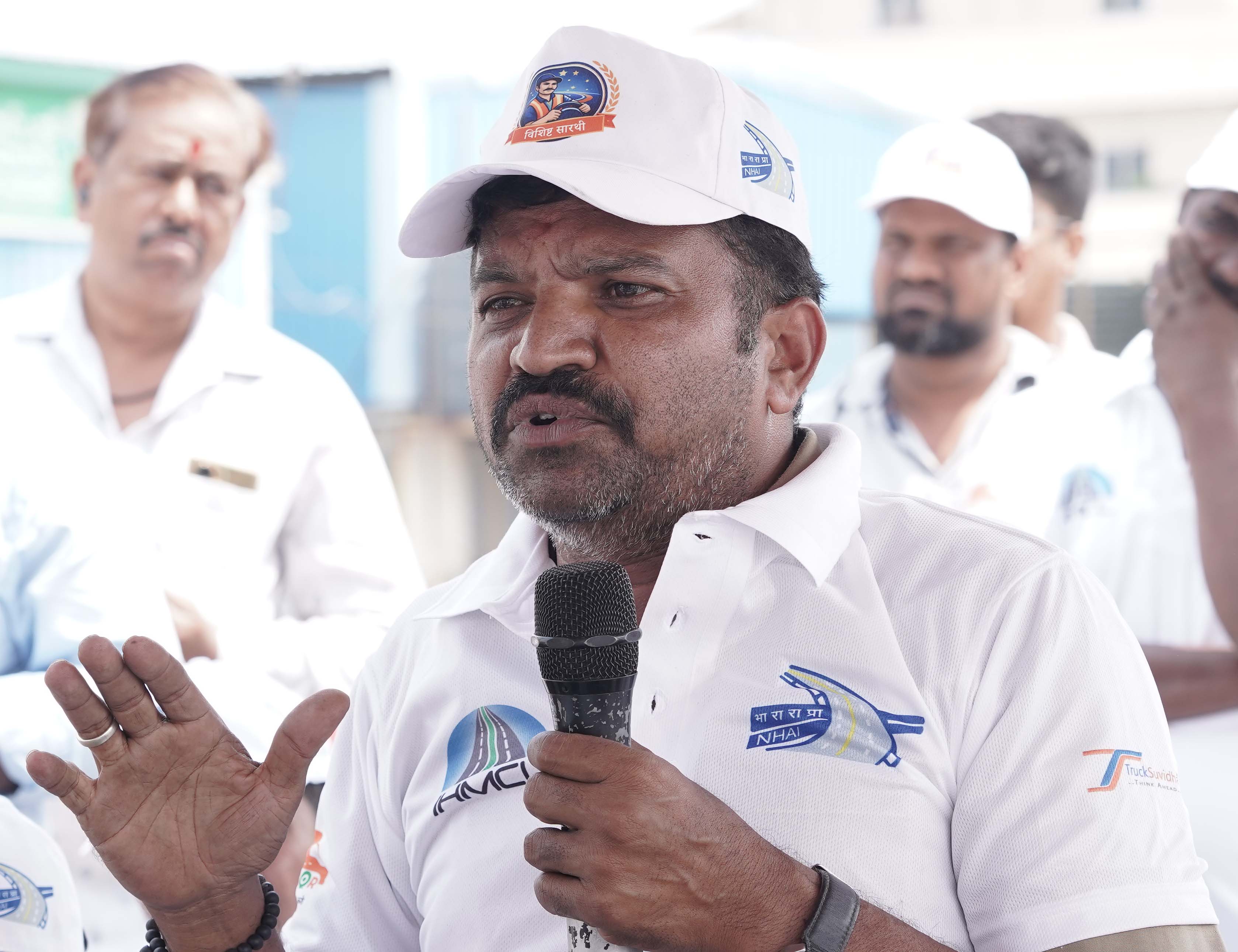 NHAI & IHMCL Honour Safe Truck Drivers at &ldquo;Vishisht Saarthi&rdquo; Ceremony in Hyderabad