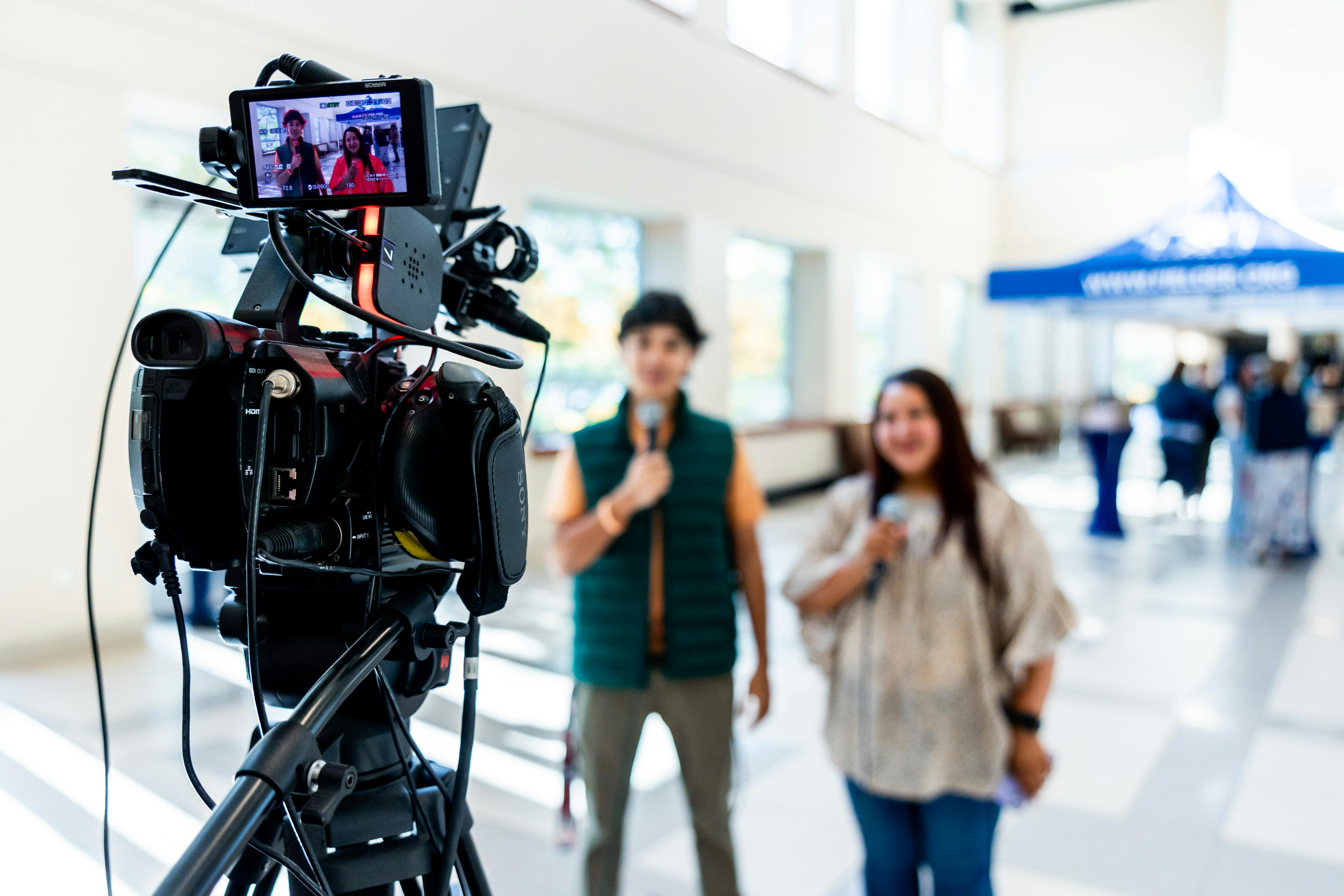 Media Coverage vs Advertising: Which Works Better for Brand Trust