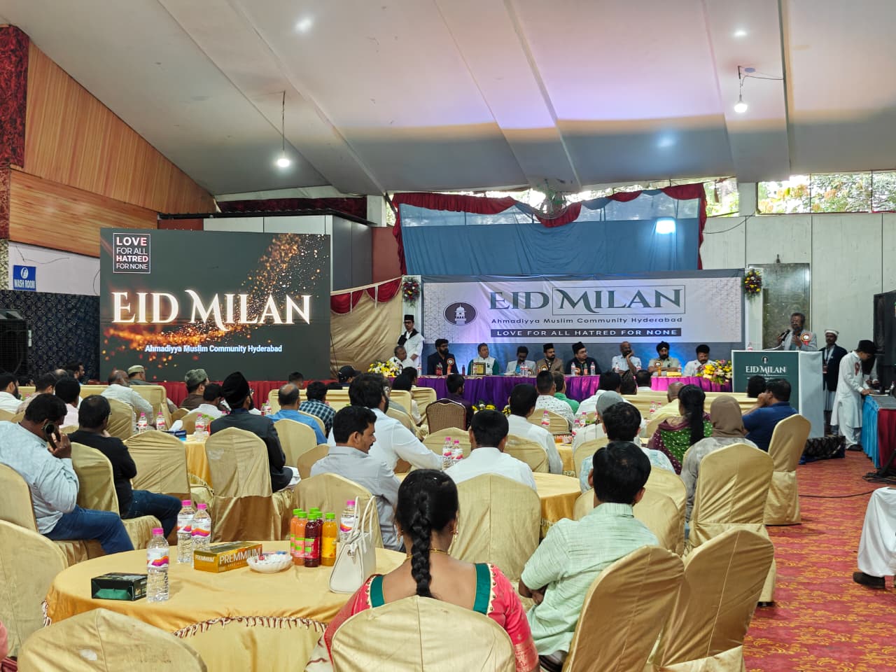 Love for All, Hatred for None: Ahmadiyya Muslim Community (AMC)