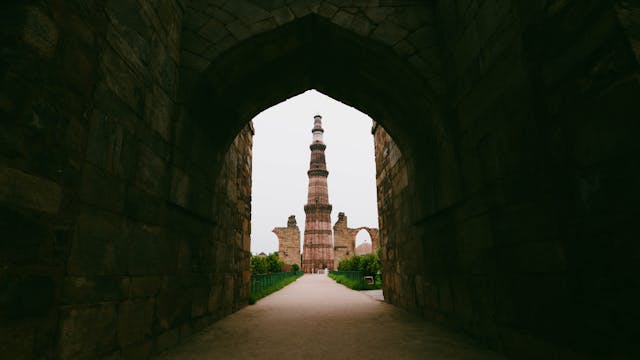 India&rsquo;s Heritage Sites Attract Film Shoots and Foreign Tourists, Boosting Eco-Tourism Growth