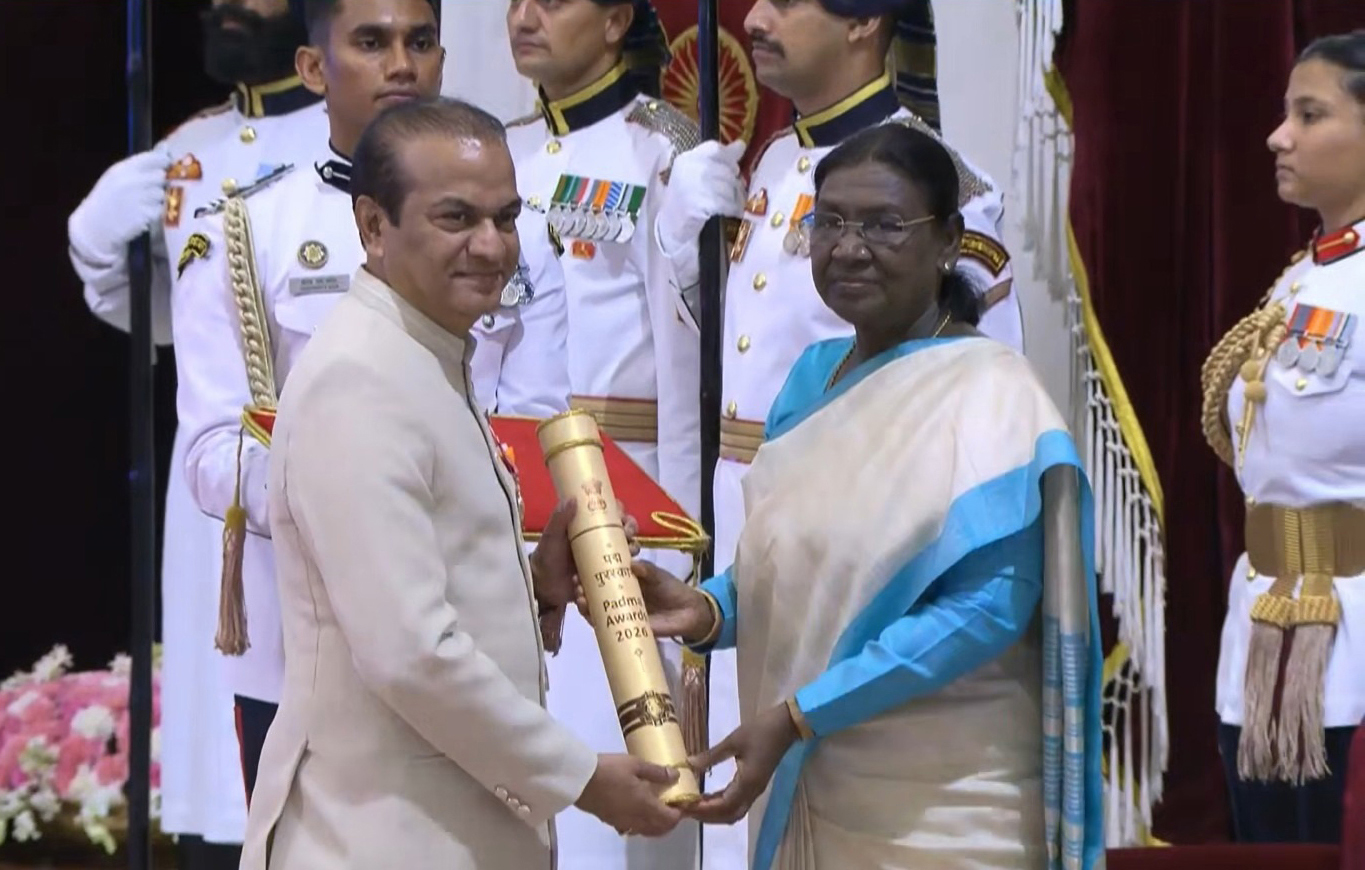 Hon&rsquo;ble President of India Smt. Droupadi Murmu, confers the coveted Padma Shri Award, on Dr P. Vijay Anand Reddy!