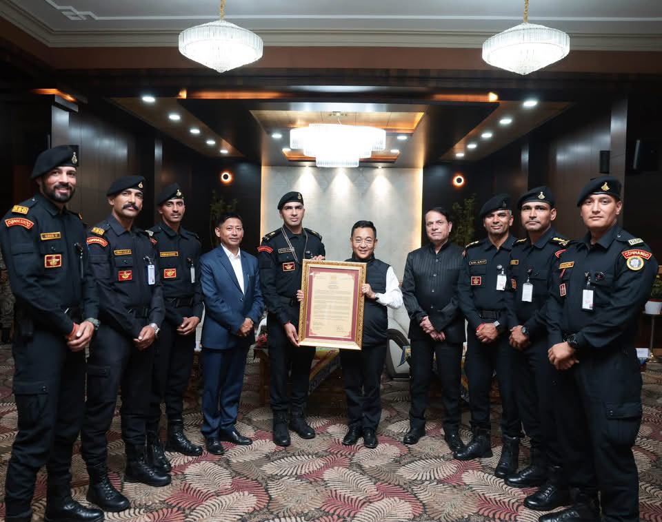 Sikkim CM Hosts Thanksgiving Dinner for NSG Training Team