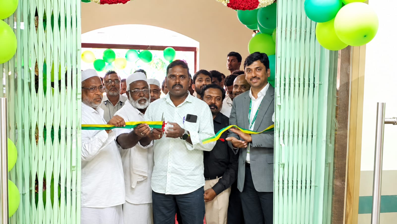 Karur Vysya Bank opens new branch in Labbaikudikadu