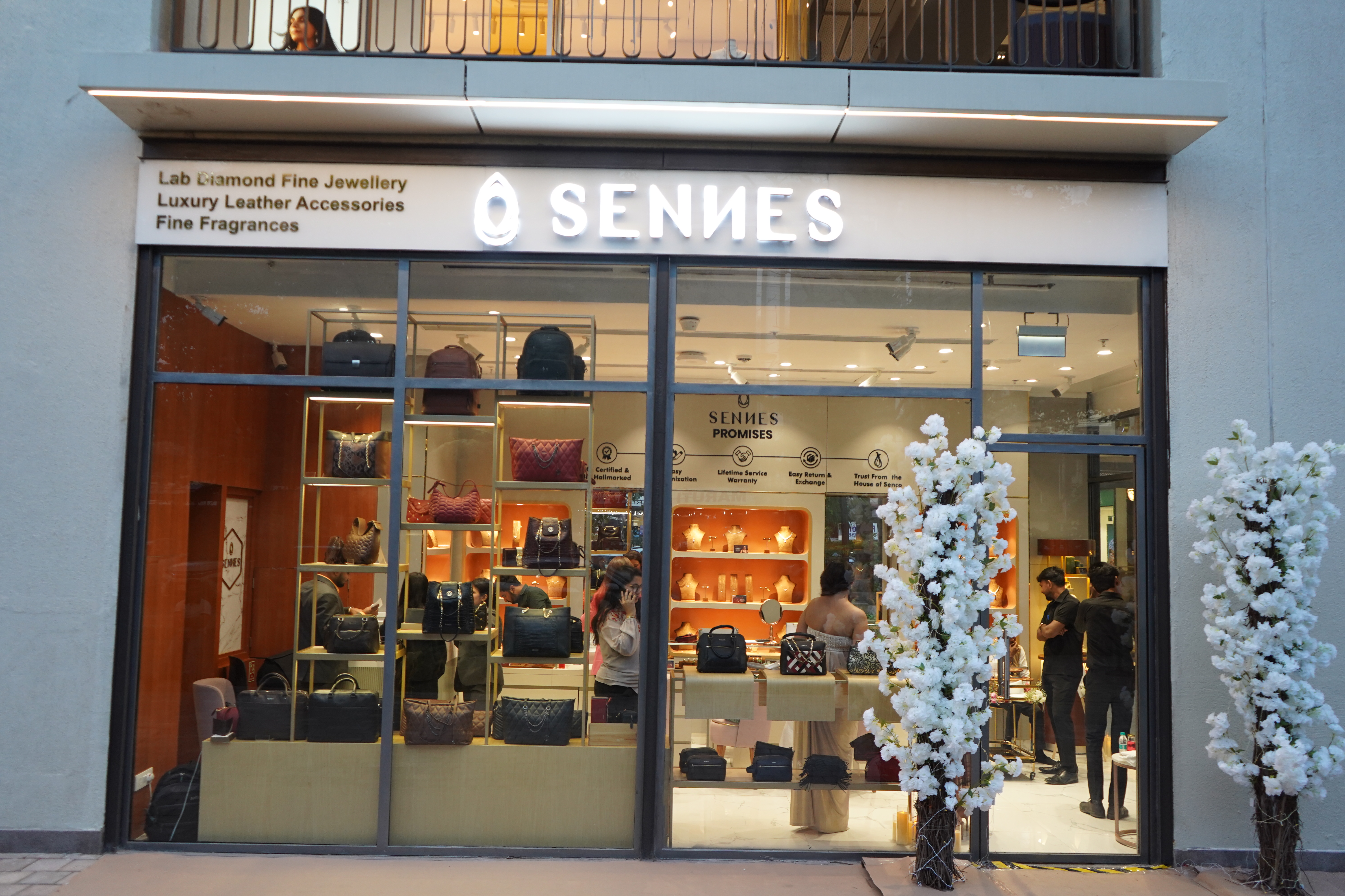 Sennes launches its first exclusive lab-grown diamond store in Noida&rsquo;s Gaur City Mall