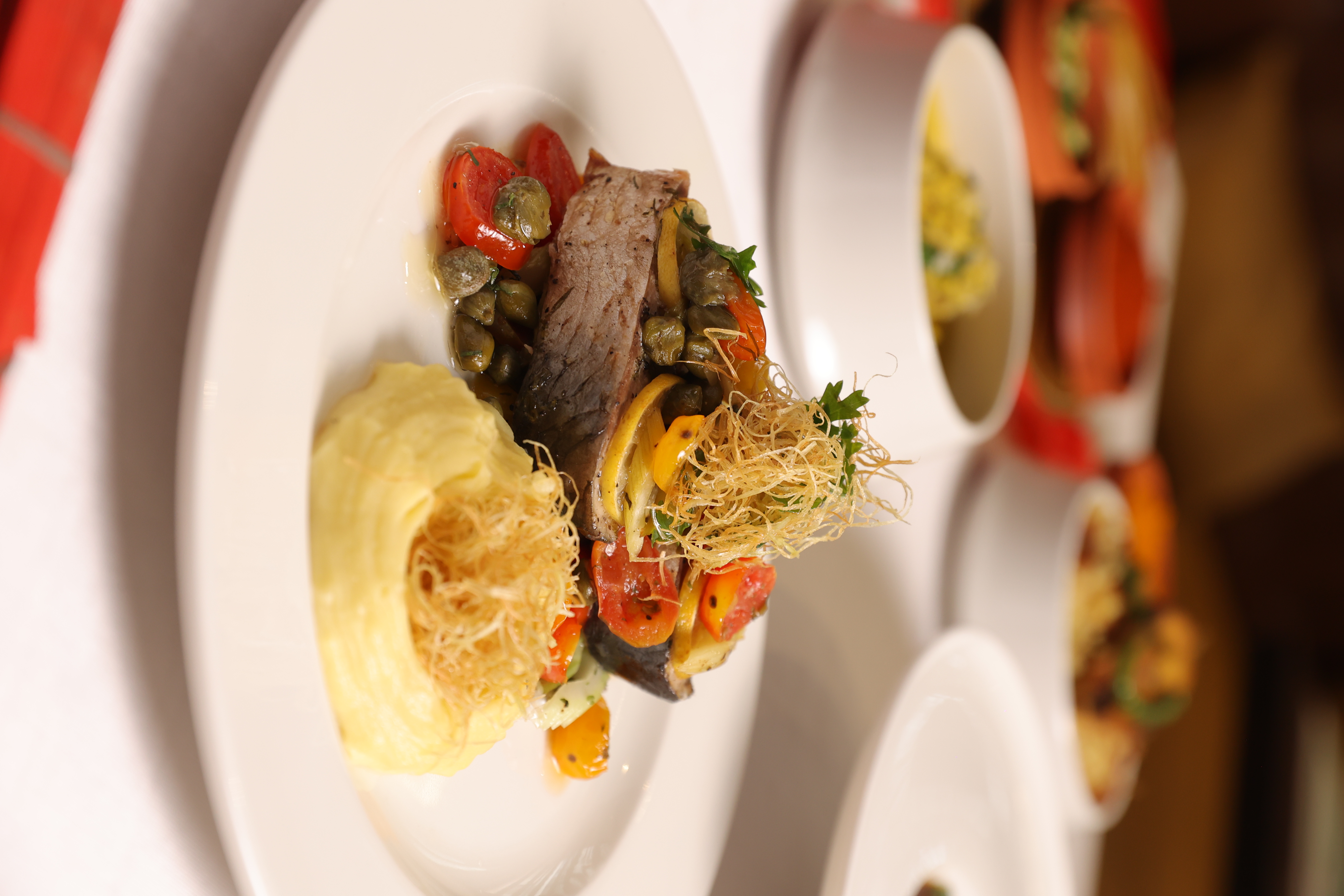 A Tribute To Bengal's Favourite Delicacy: Holiday Inn Kolkata Airport Unveils The Hilsa Signature Collection