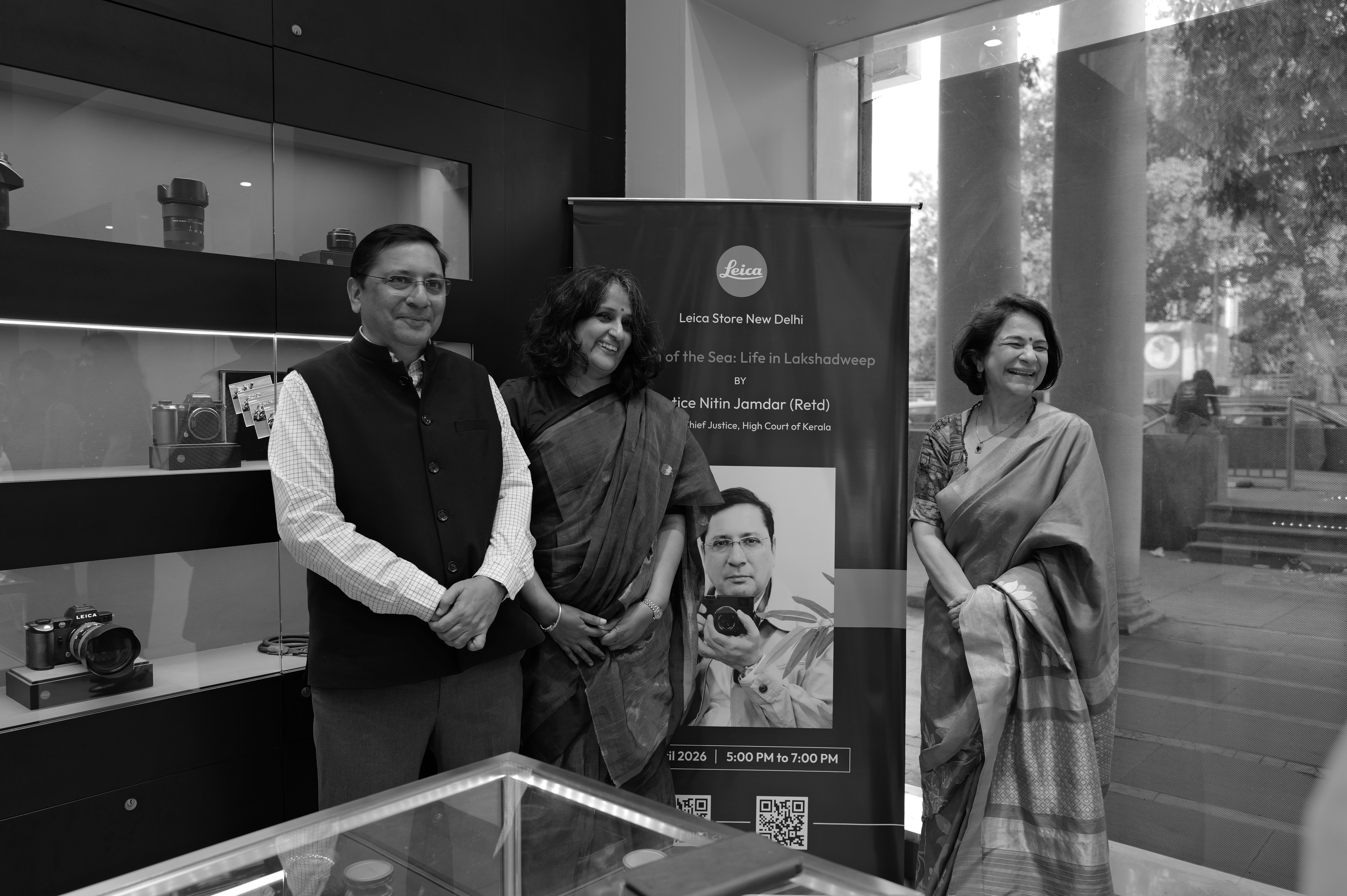 Leica Store New Delhi Hosts &lsquo;Children of the Sea: Life in Lakshadweep&rsquo; a Photo Exhibition by Justice Nitin Jamdar