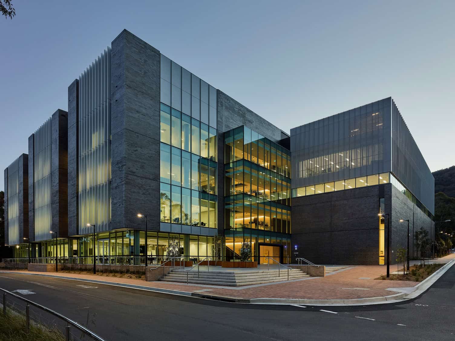 University of Wollongong India Opens Applications for Master of Financial Technology (FinTech)