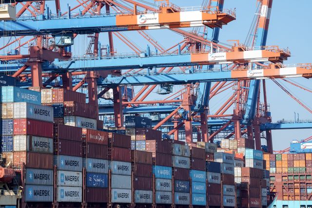 How Technology Is Transforming Dubai's Logistics and Supply Chains