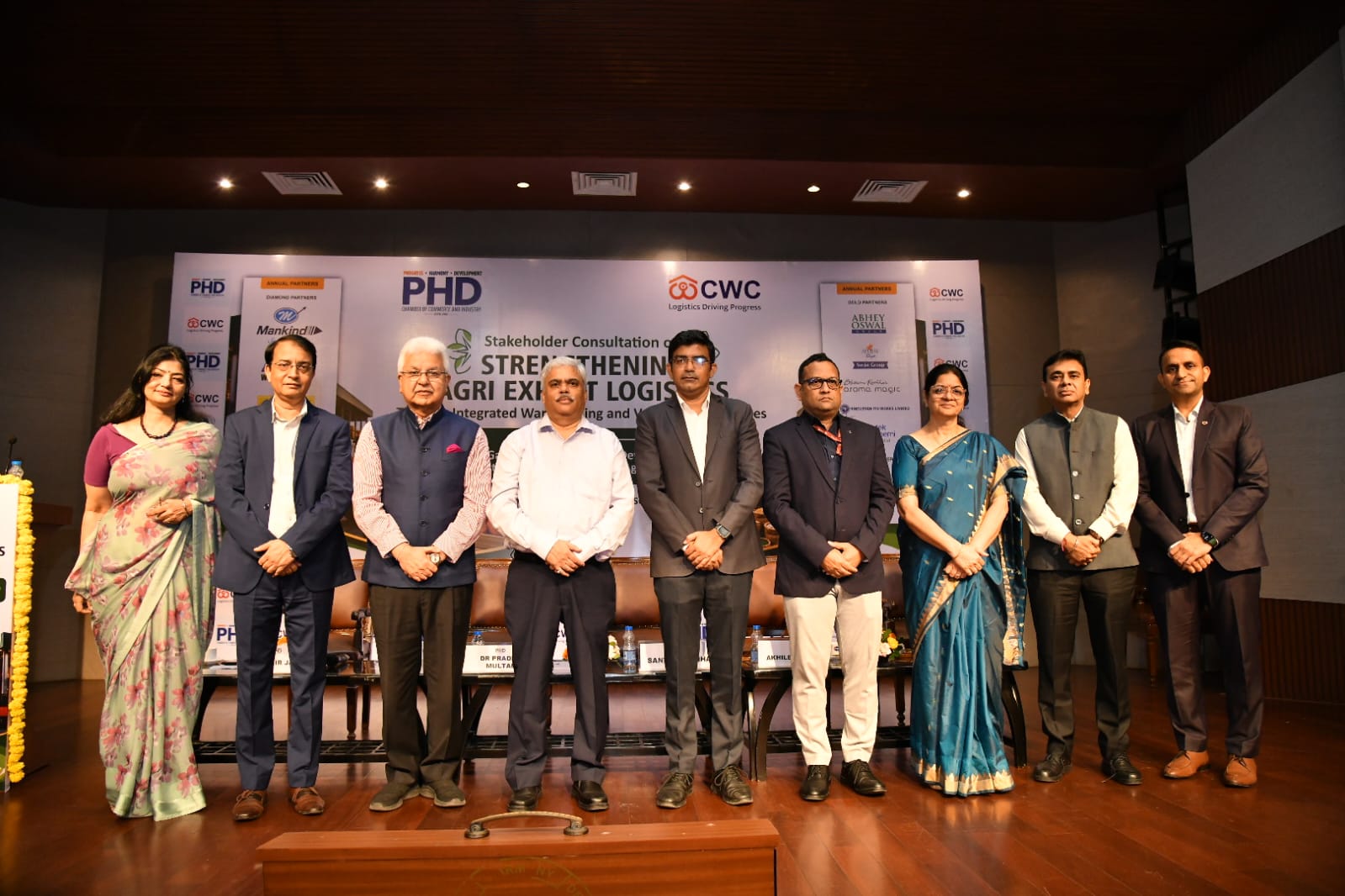 CWC MD Santosh Sinha Calls for Single-Window Agri-Export Solution from Farm Gate to Global Markets at PHDCCI Stakeholder Consultation