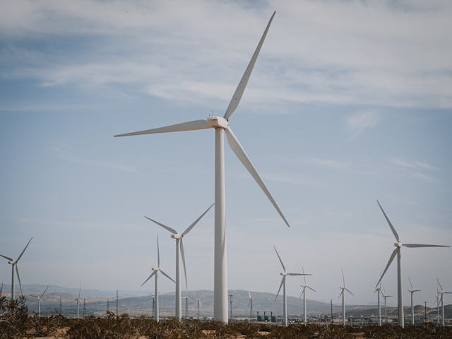 Adani Wind Unveils 5 MW Turbine Prototype in Mundra, Strengthening India&rsquo;s Clean Energy Ambitions