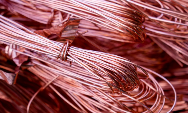 Copper Soars to Record Dollar 14,533 on US Tariff and Supply Concerns