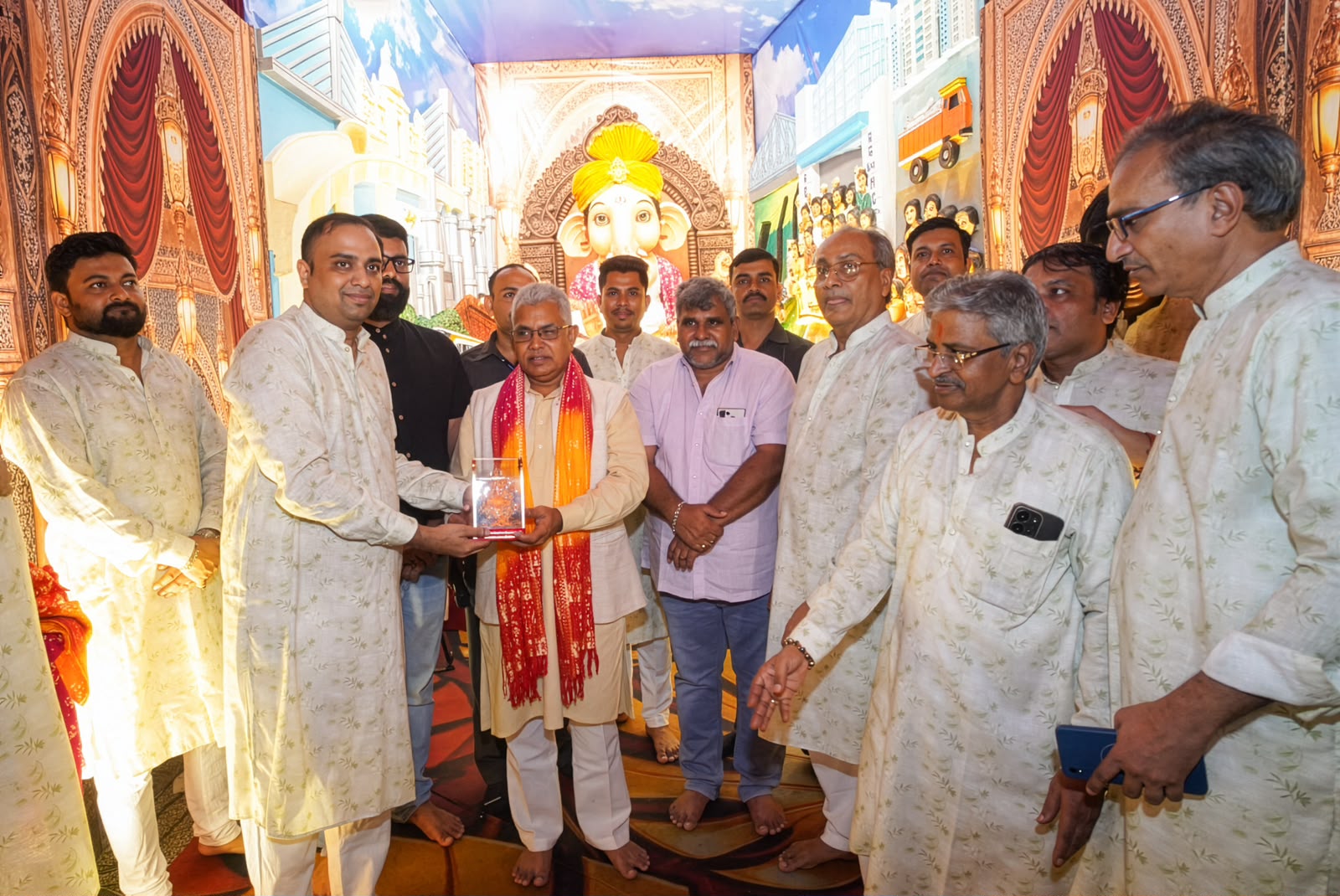 Executive Palace&rsquo;s Ganesh Chaturthi Celebrations   Showcase &lsquo;Parivartan &ndash; Towards a Developed Bengal&rsquo;