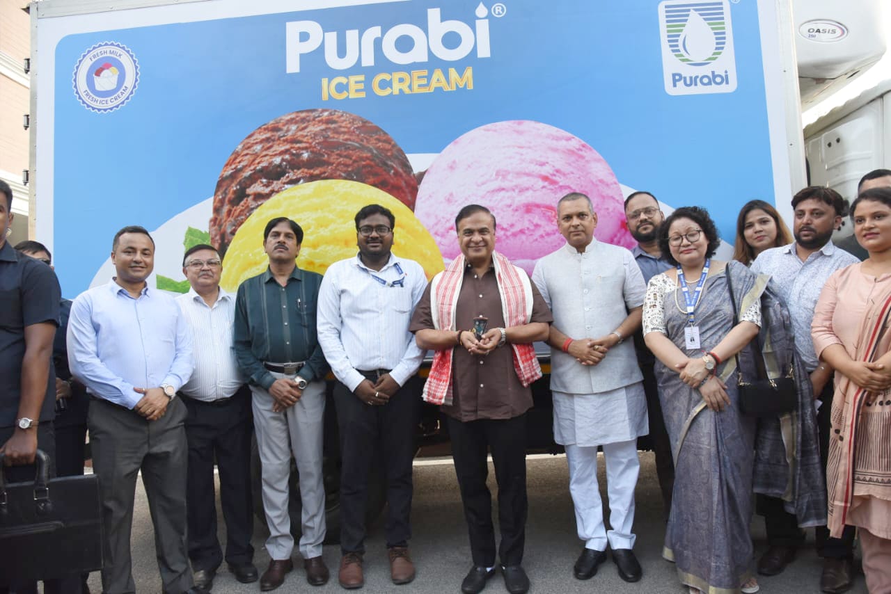 Assam CM flags off Purabi Dairy&rsquo;s first export consignment of 5,627 litres of ice cream to Bhutan facilitated by APEDA