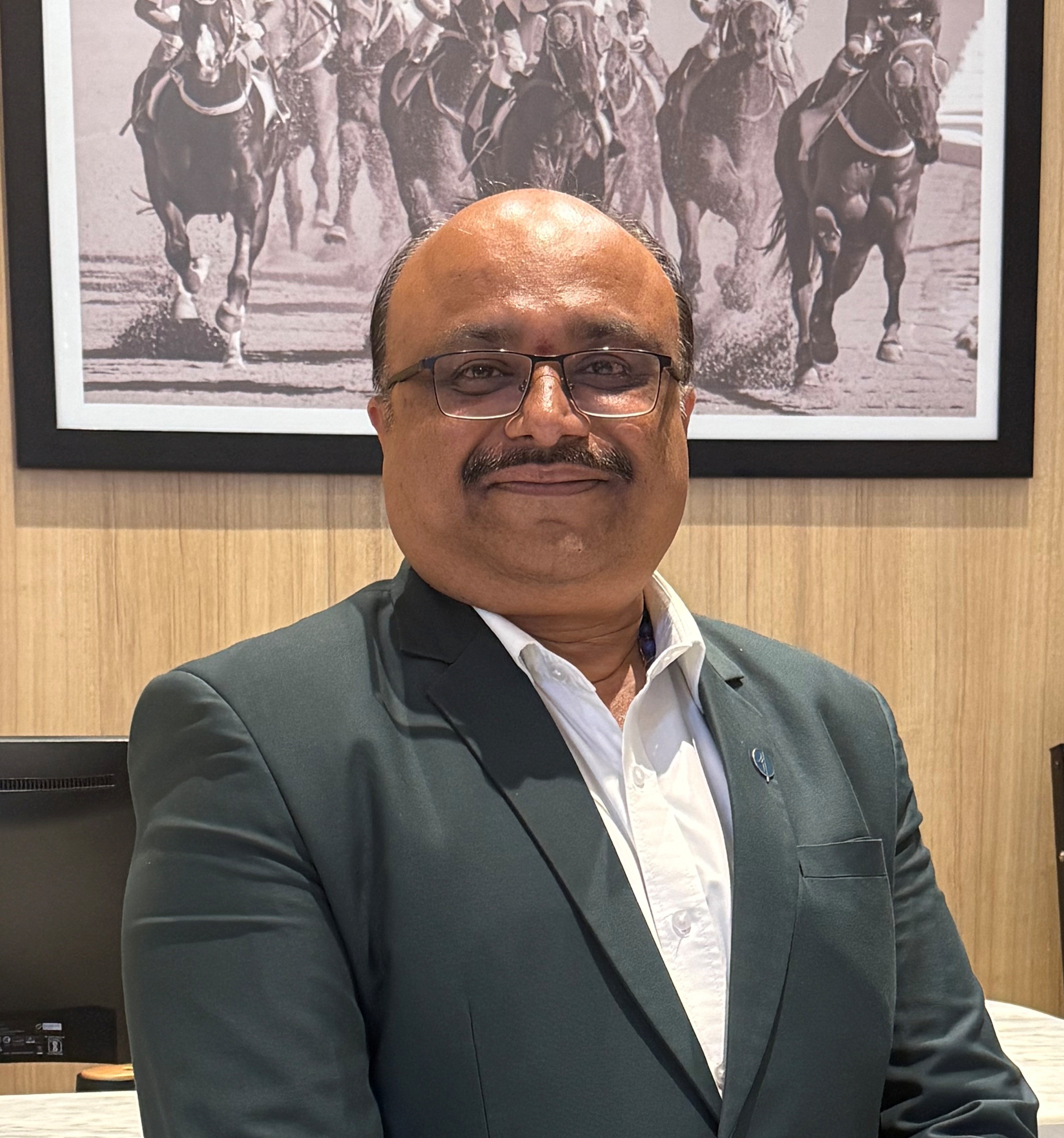Holiday Inn Bengaluru Racecourse Strengthens Leadership Team with Three Promotions