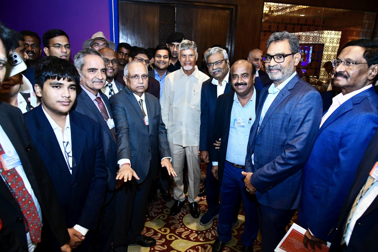 Andhra Pradesh CM Chandrababu strongly backs PM Modi&rsquo;s appeal to strengthen forex reserve; appeals to make it a national mission