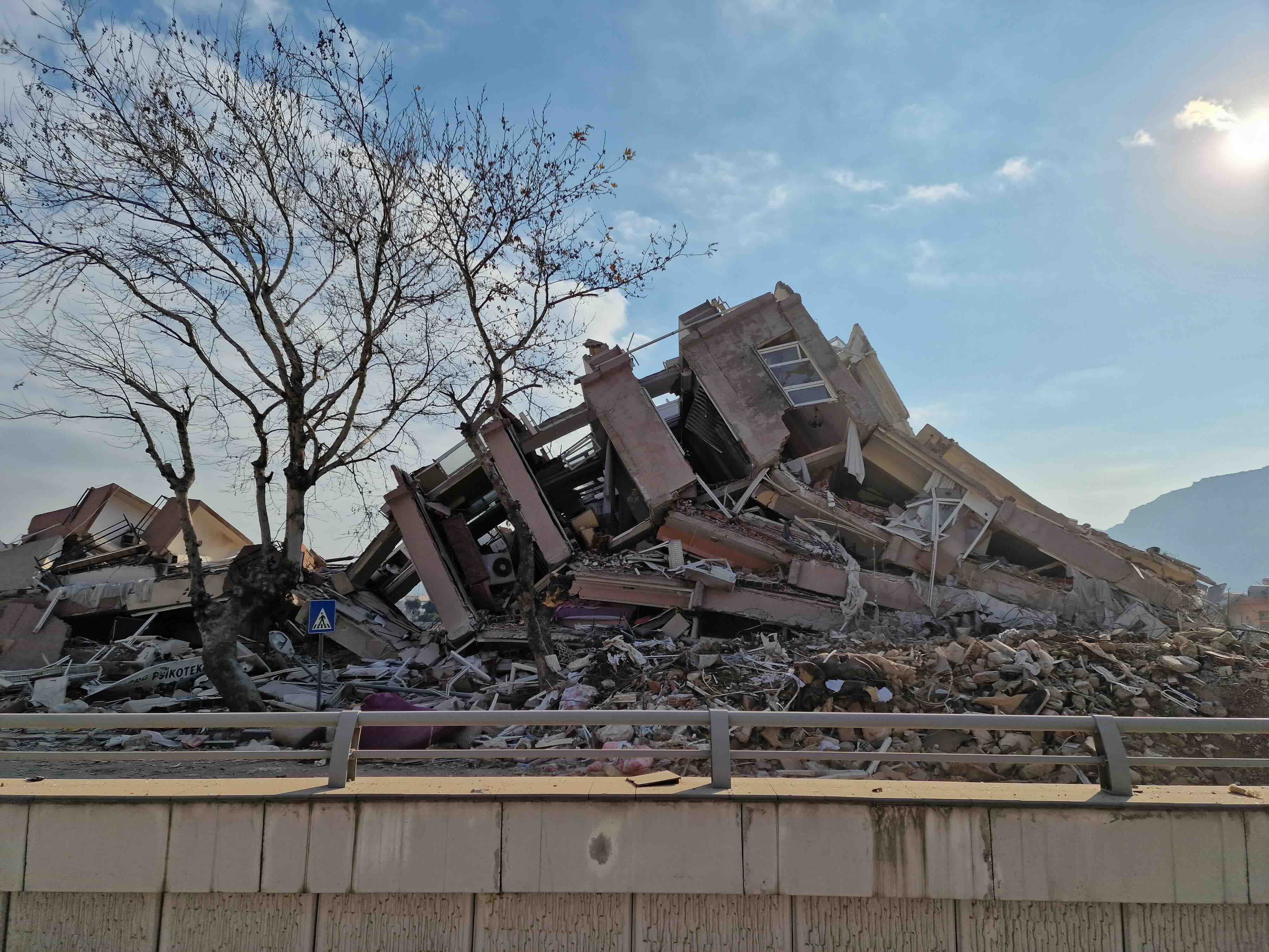 61 percent of India faces significant earthquake risk: Indian engineers can build a safer, earthquake-resilient future