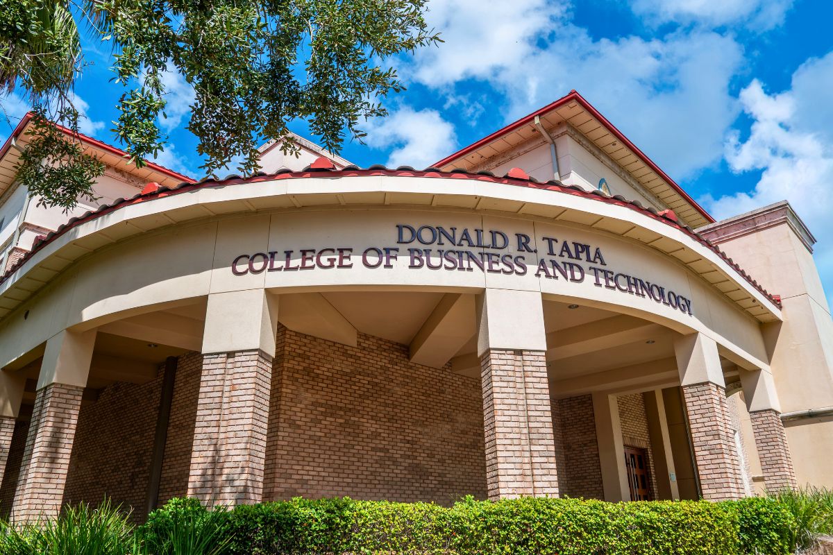 Saint Leo University Introduces Florida&rsquo;s First Reduced-Credit Bachelor&rsquo;s Degree