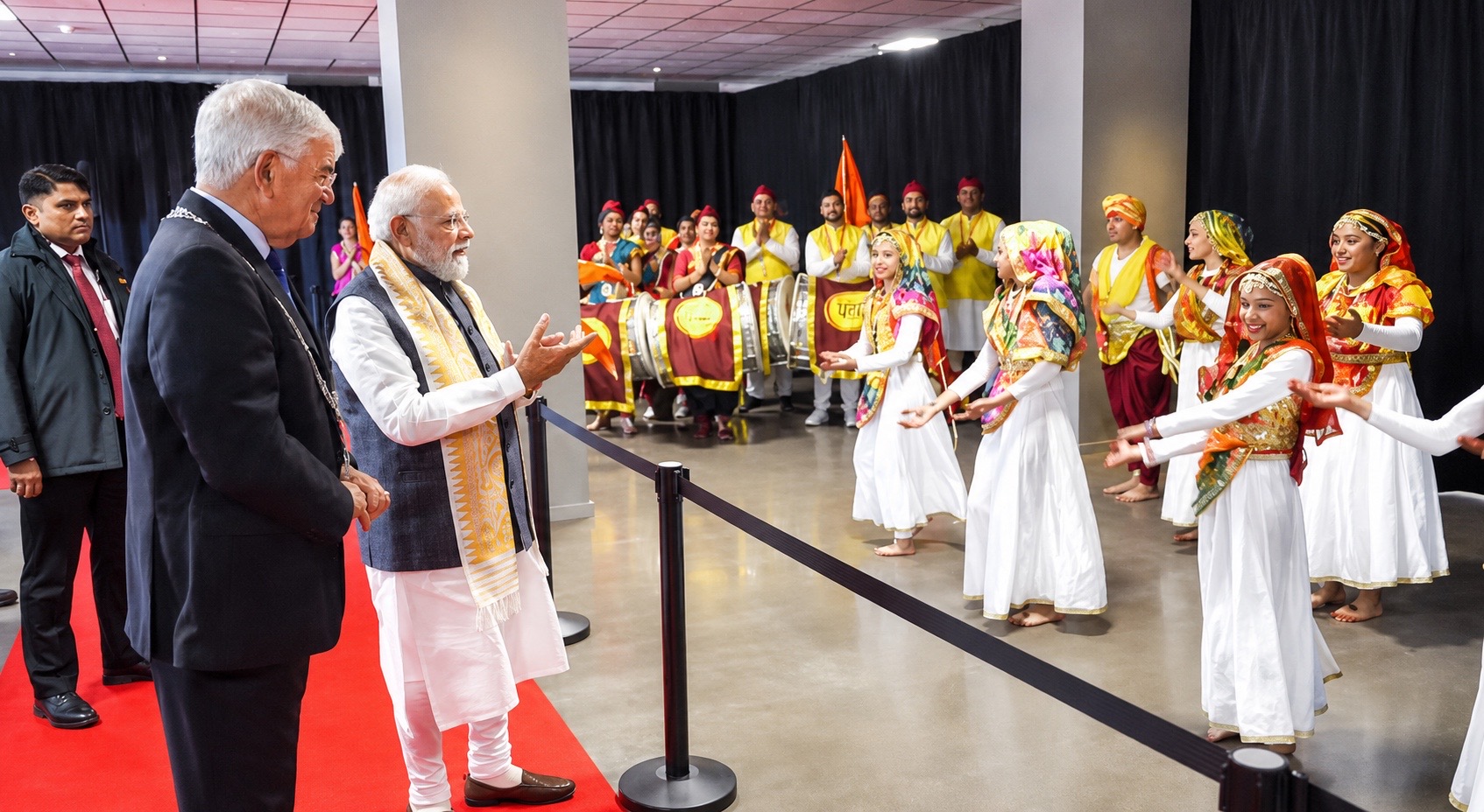 + PICTURES: ARPAN FOUNDATION CELEBRATES THE CULTURAL JOURNEY OF PADHARO MHARE DESH IN NEW DELHI
