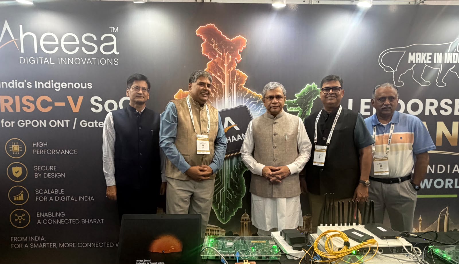 Aheesa unveils Vihaan-I semiconductor chip in the presence of Union Minister Shri Ashwini Vaishnaw at Semicon India 2026