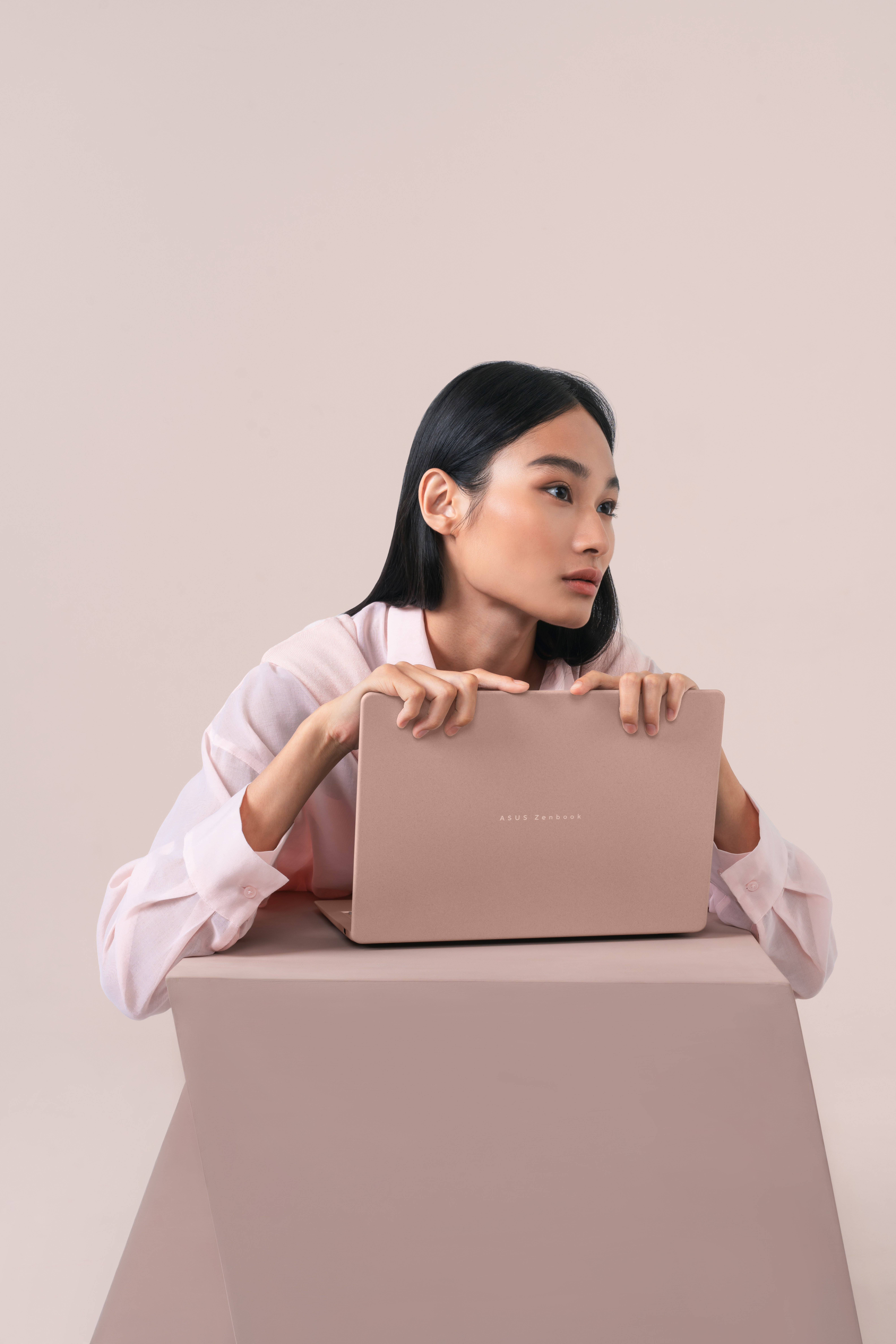 ASUS unveils the new Zenbook 14 in three distinctive colours, inspired by &ldquo;Design You Can Feel&rdquo; philosophy