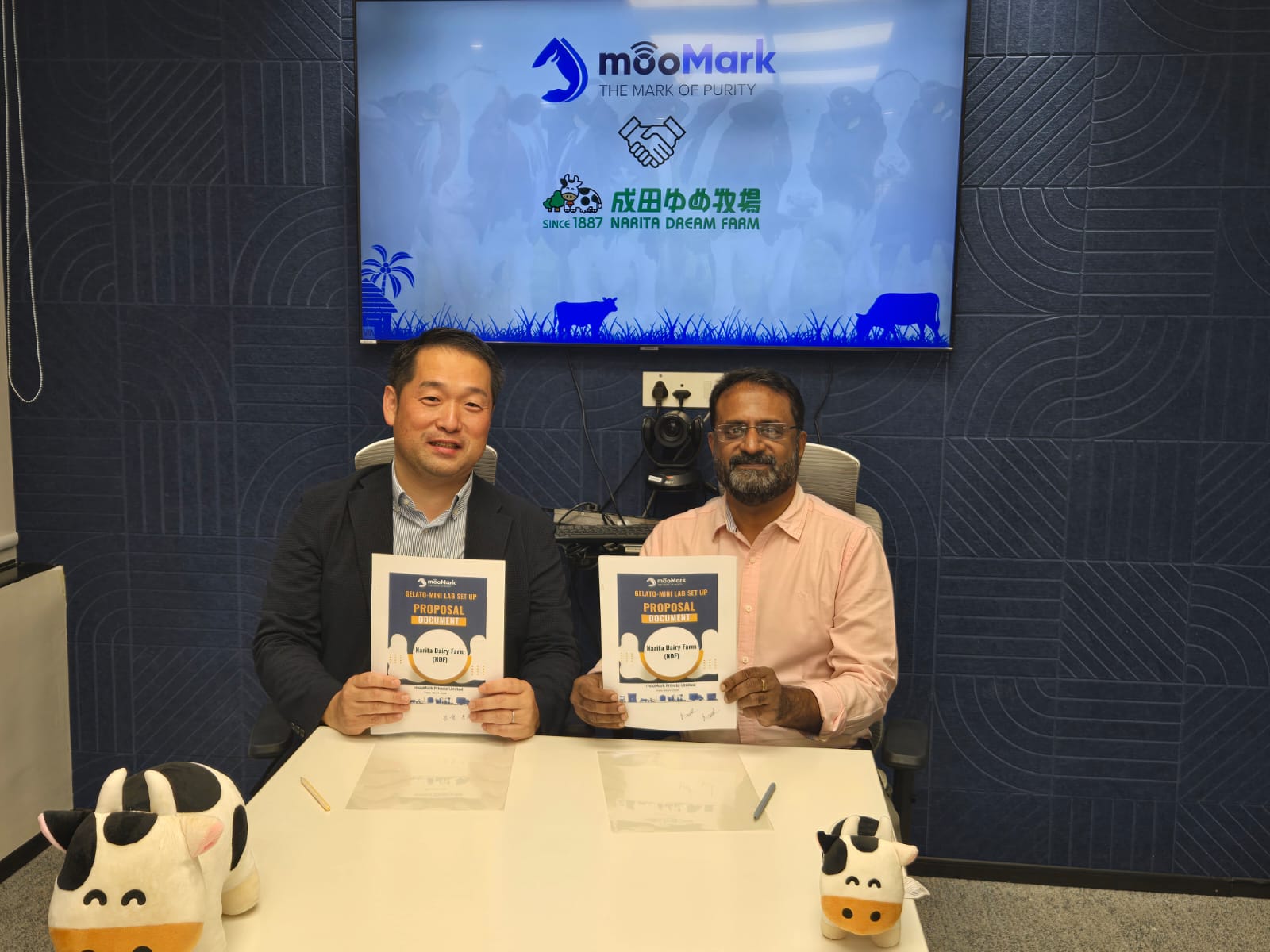 mooMark signs strategic MoU with Japan&rsquo;s Akiba Farm Holdings to Launch Premium Gelato Initiative in India