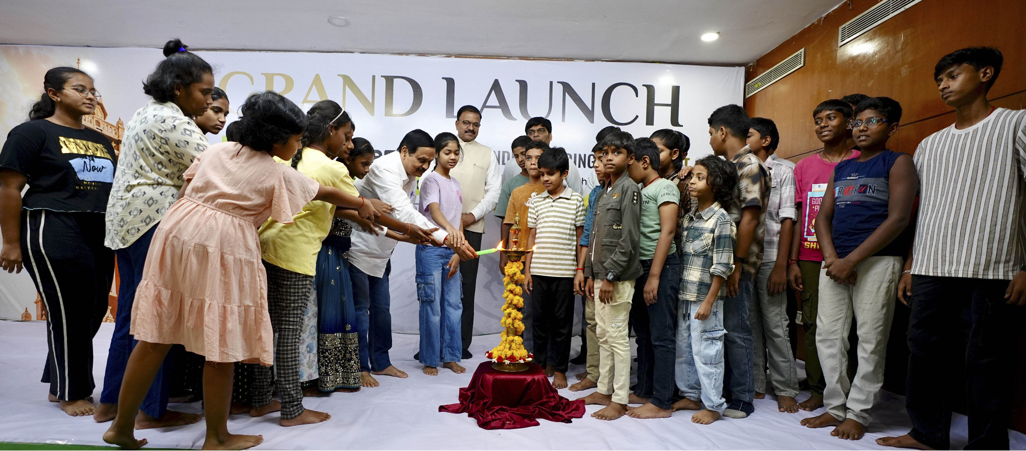Resonance Foundation Center Nizamabad Grandly Launched by Shri JD Lakshminarayana Garu