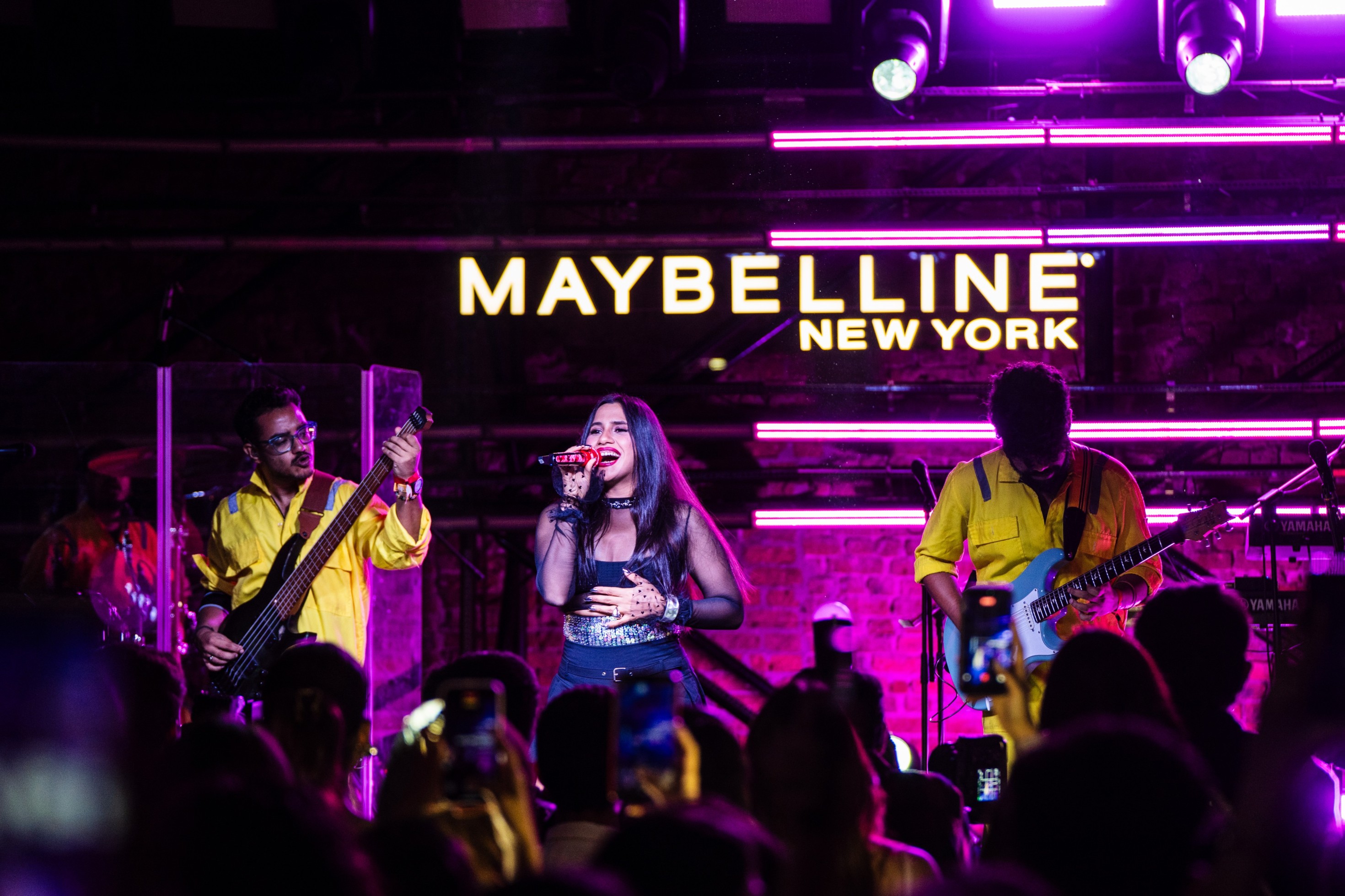 MAYBELLINE NEW YORK PRESENTS - MAYBE IT&rsquo;S MY STAGE & THE CITY IS WATCHING