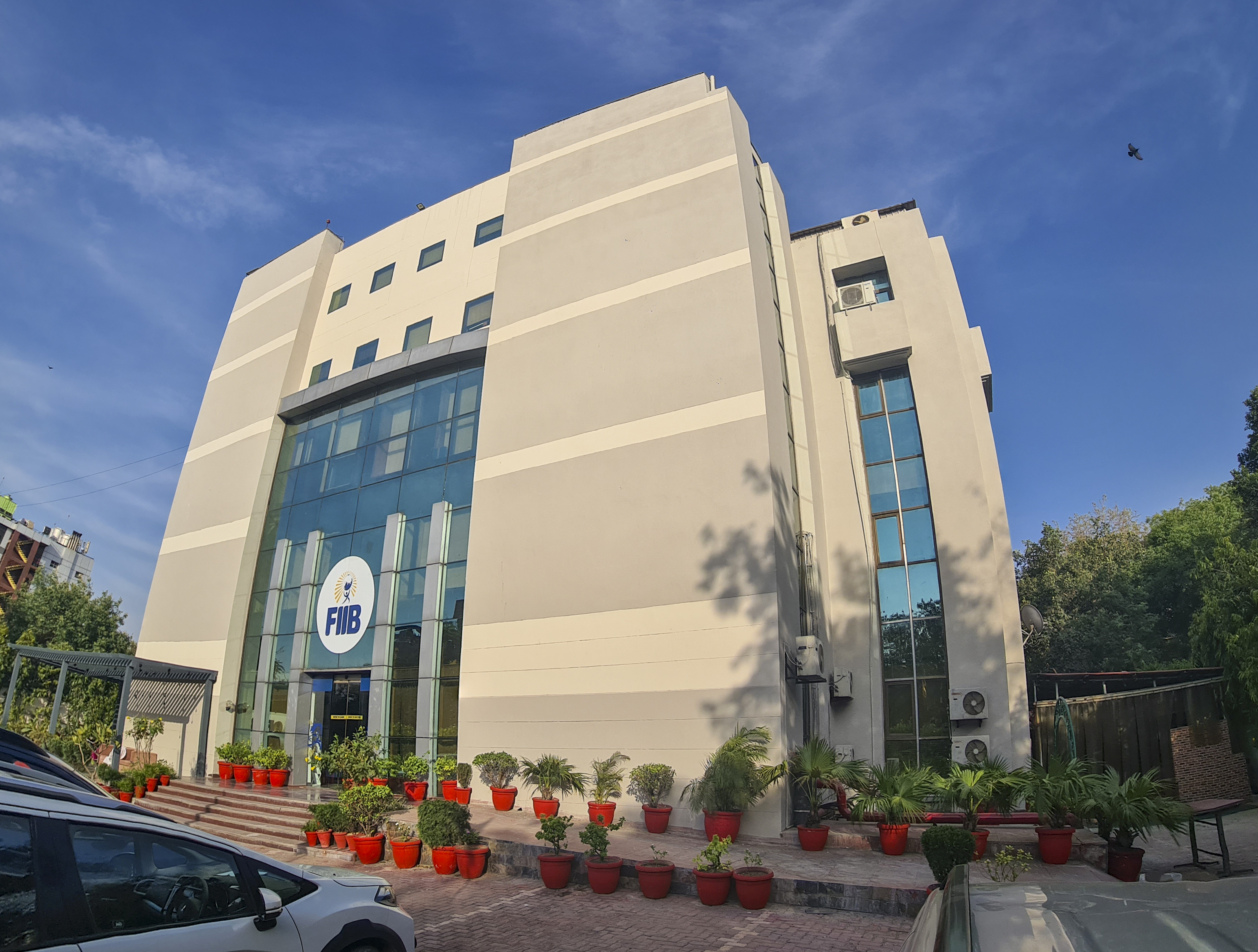 FIIB Delhi Remains Among Top 6% of B-Schools Globally with Continued AACSB Accreditation