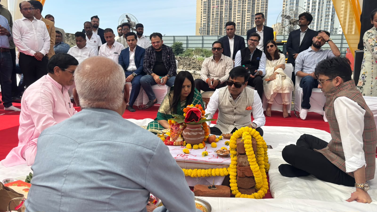 PR Request- Prateek Group Performs Bhumi Pujan for New Luxury Project in Sector 150, Noida; Construction Begins Before Sales Launch