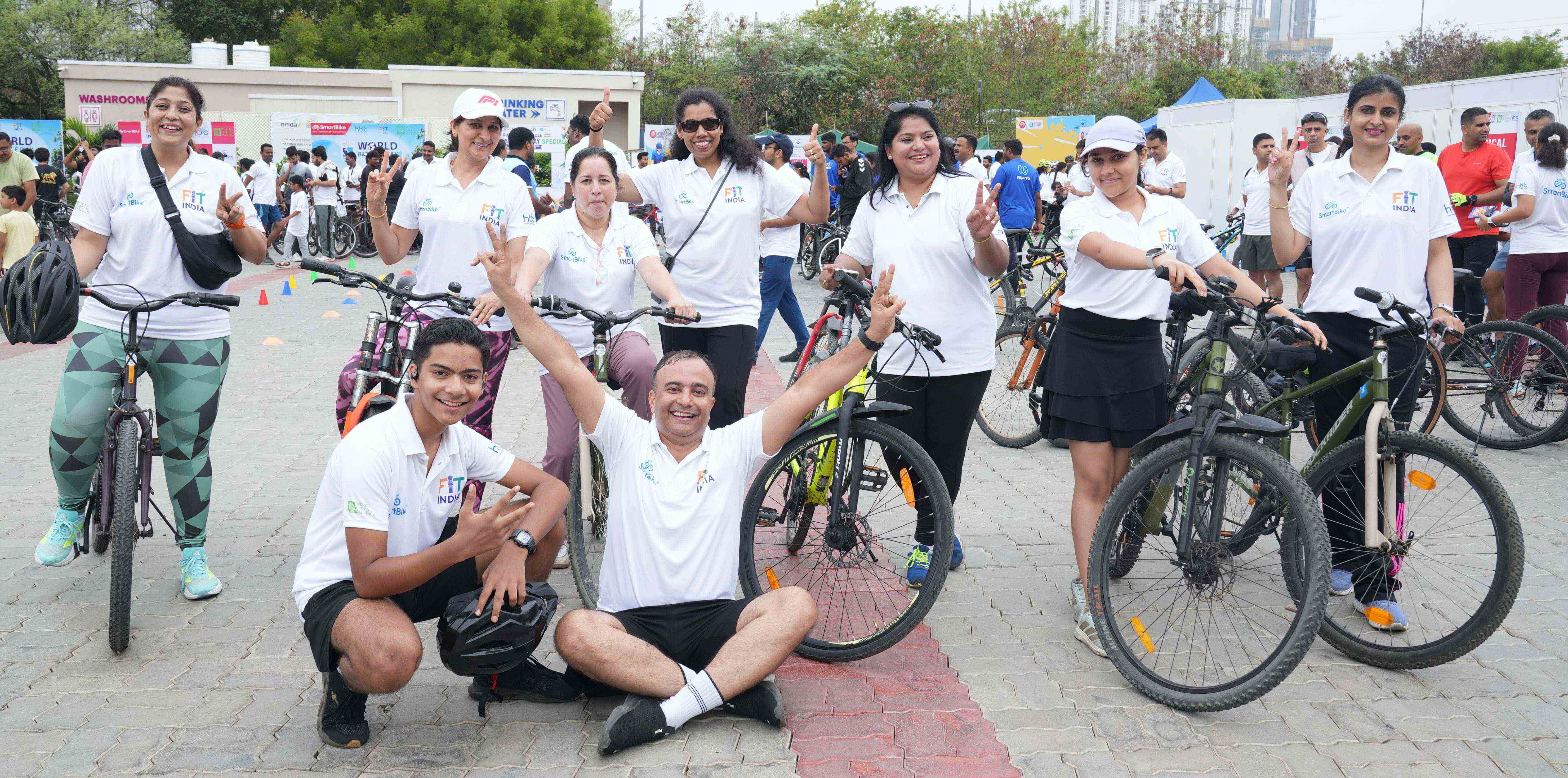 Former Vice President Shri M. Venkaiah Naidu Flags Off the 9th Edition of World Bicycle Day Celebrations in Hyderabad