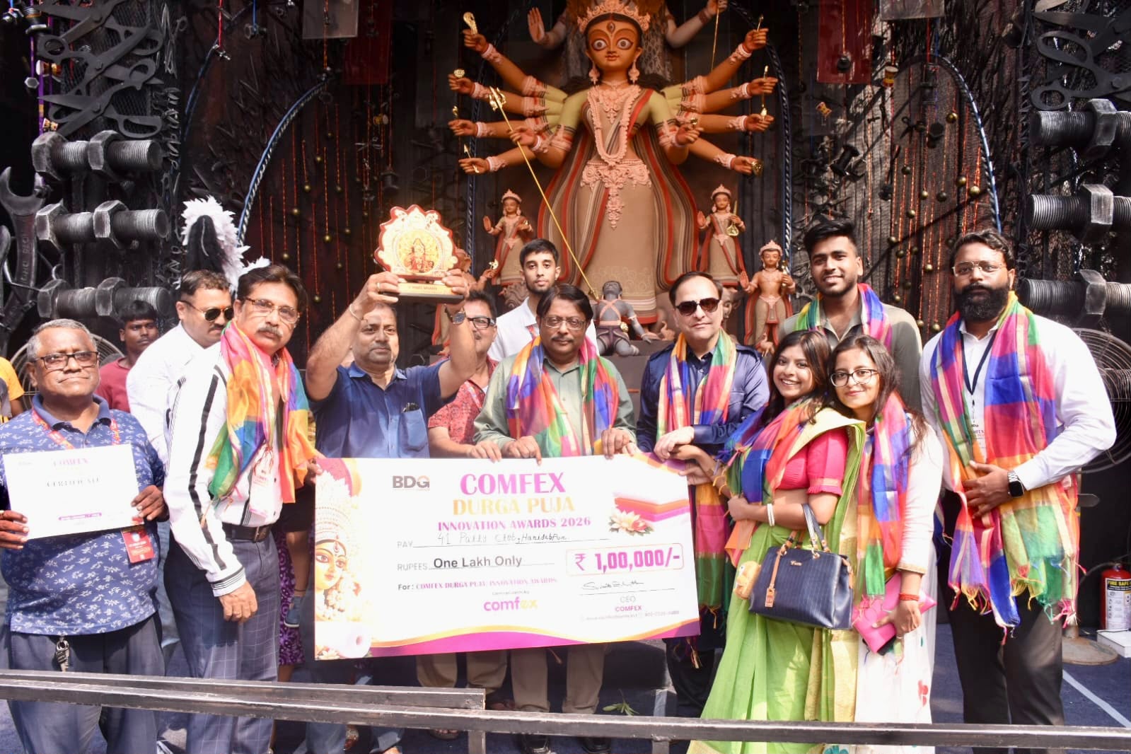 41 Pally Club, Haridevpur Wins One Lakh Rupees at COMFEX Durga Puja Innovation Awards 2026