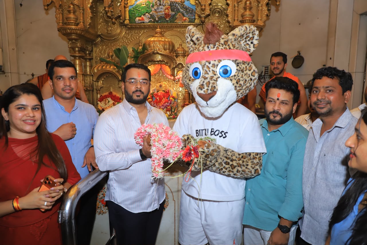 Pro Govinda League Season 4 Mascot 'Bittu Boss' Makes First Appearance; Seeks Blessings at Shri Siddhivinayak Temple