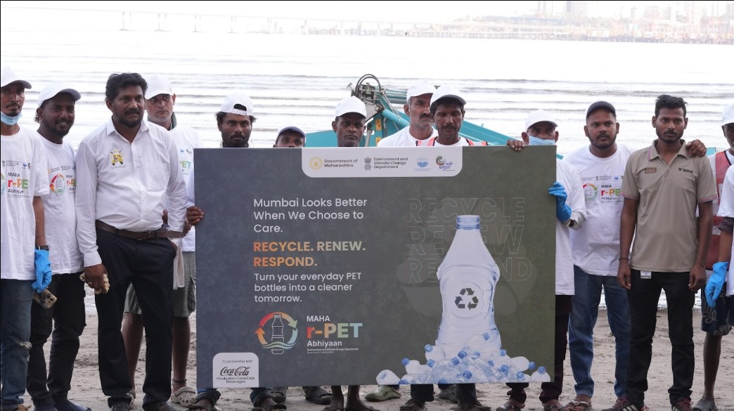 The initiative included a nukkad natak and a used PET bottle collection drive at Dadar Beach, aimed at promoting awareness on responsible PET waste disposal.