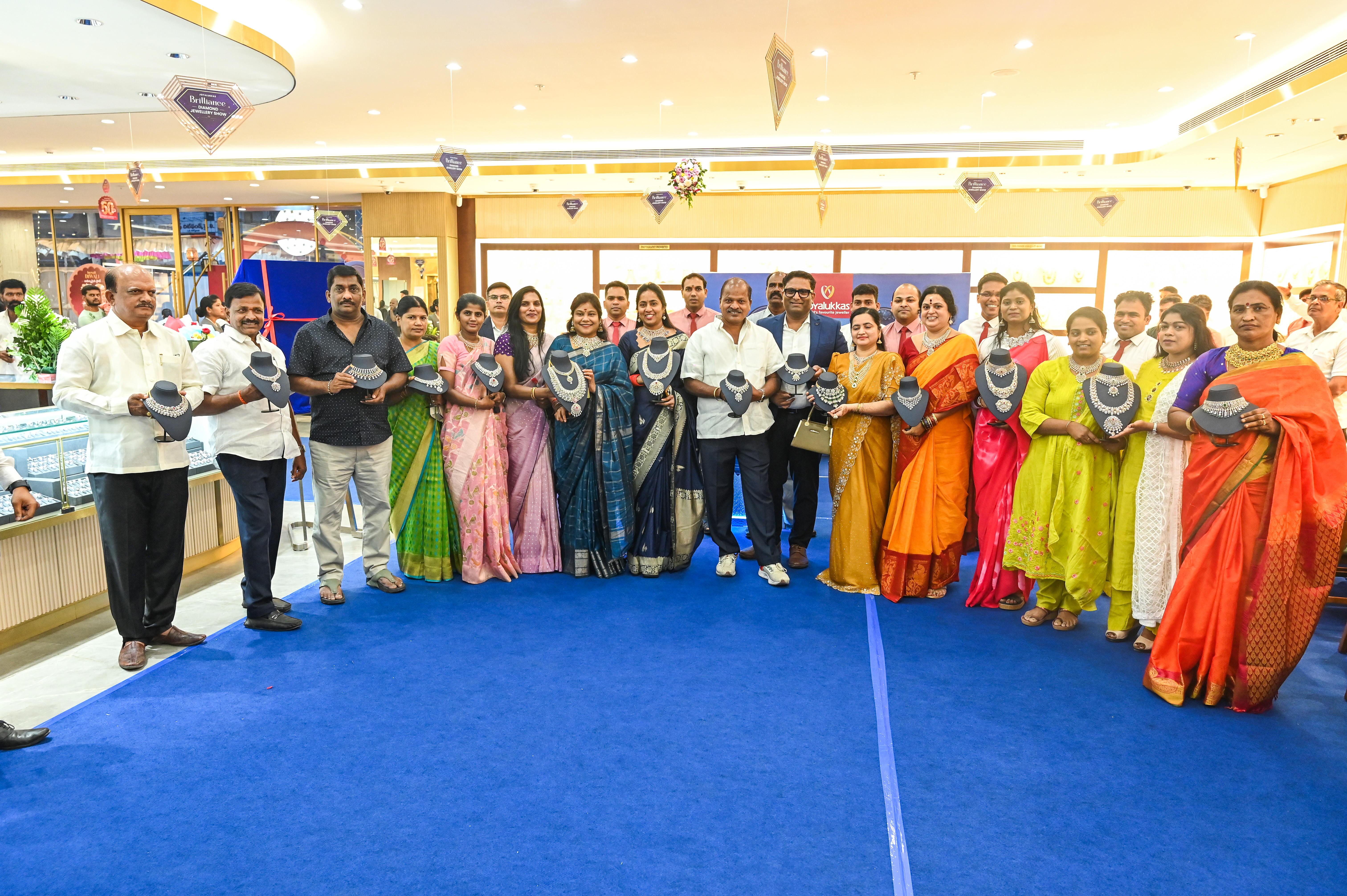 Joyalukkas Vanasthalipuram showroom set to light up with the &lsquo;Brilliance Diamond Jewellery Show&rsquo; from 23rd October, 2026