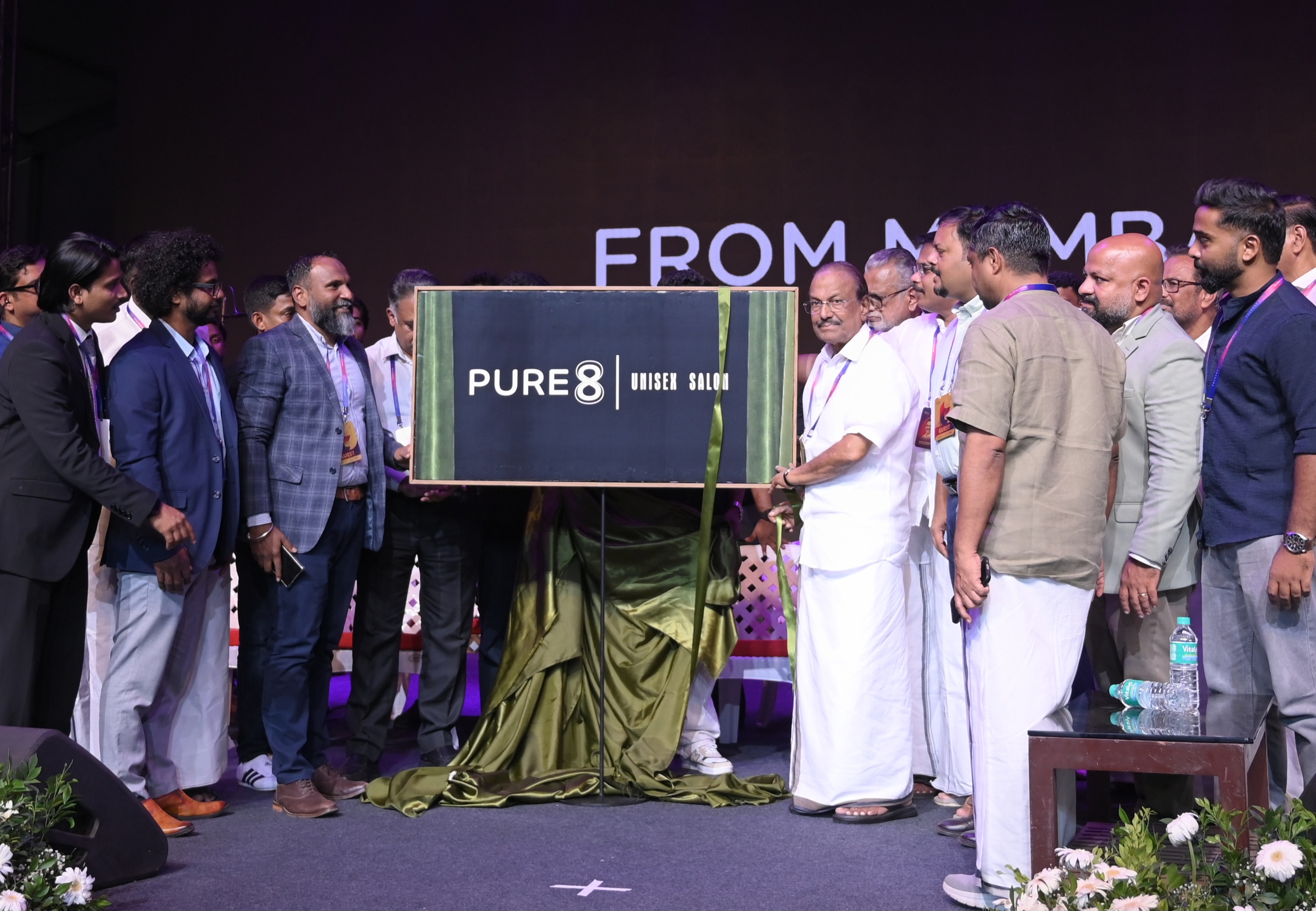 Unisex Salon Brand PURE 8 Enters Kerala