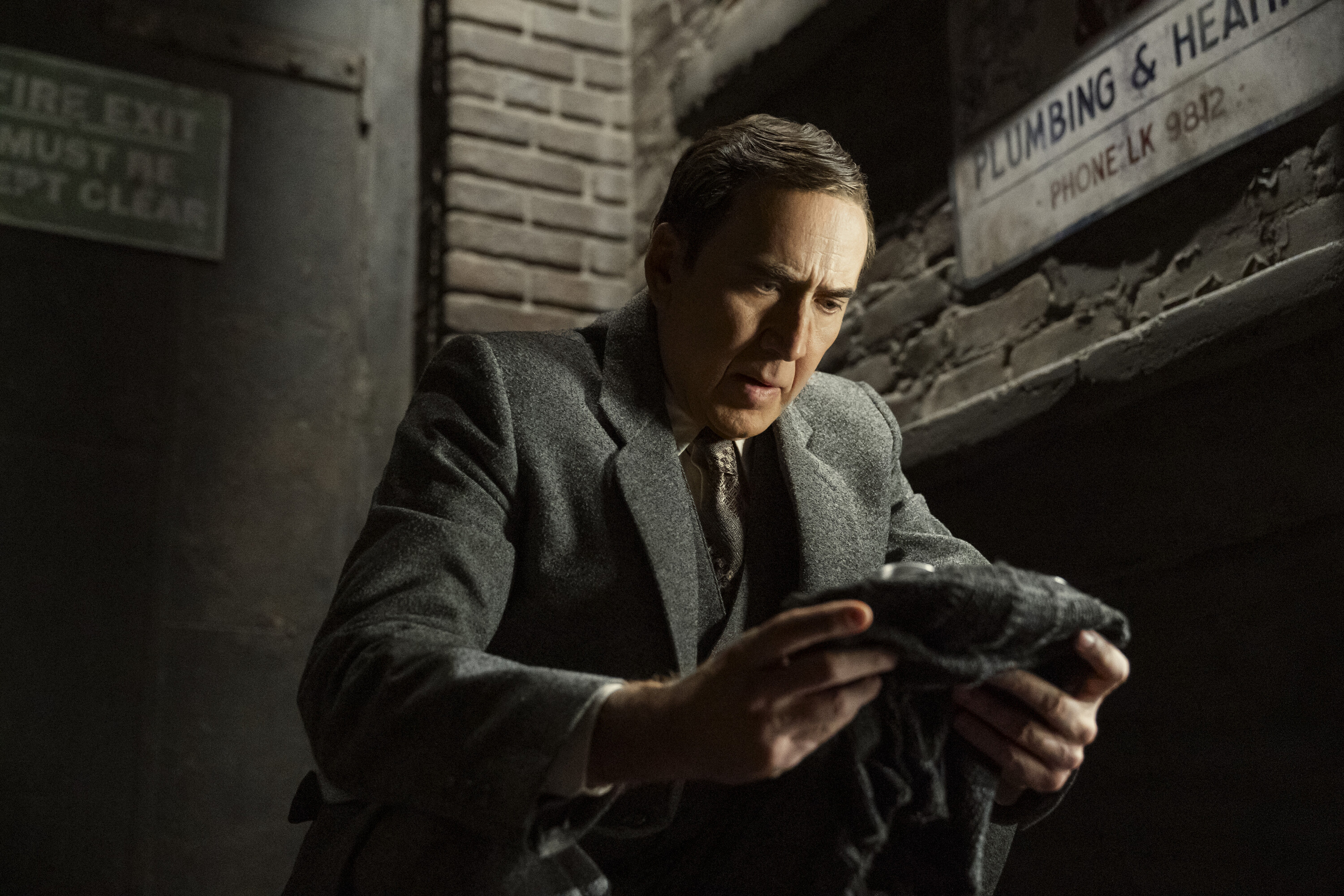 Nicolas Cage is SPIDER-NOIR in New Trailer(s)