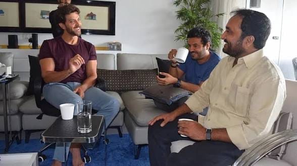 Hrithik Roshan’s Praise for Super Infinity Moves Anand Kumar, Who Recalls Heartwarming Memories from Super 30