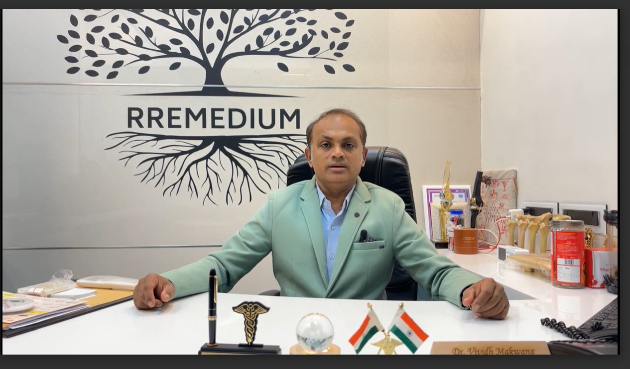 Robotic-Assisted Uncemented Knee Replacement Performed in Mumbai