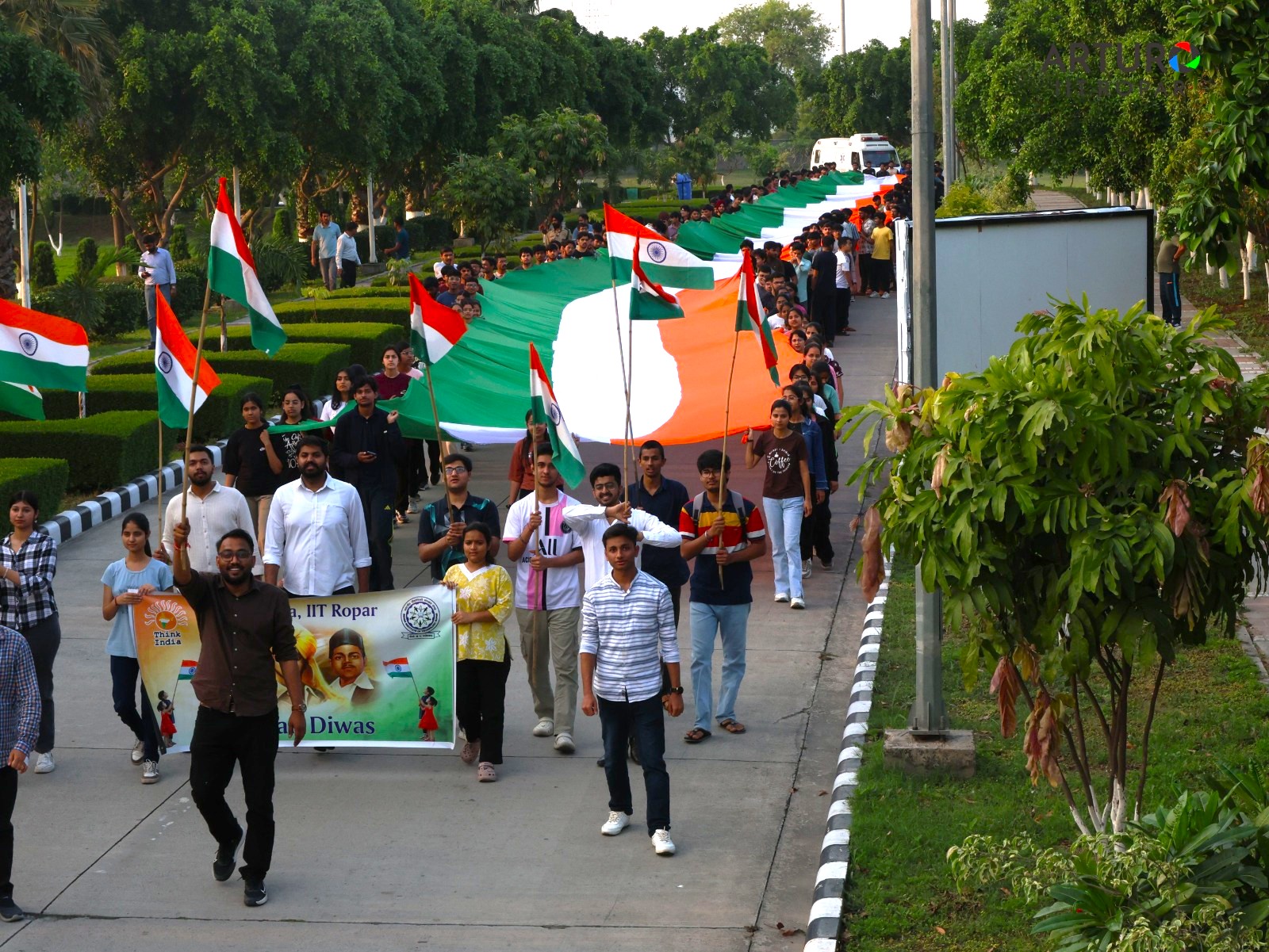 IIT Ropar Observes Balidan Diwas with Tiranga Yatra