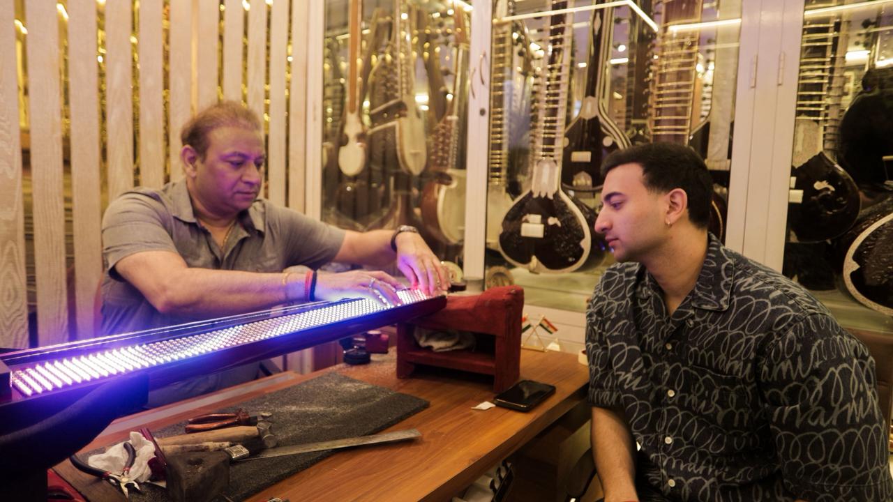 Rishab Rikhiram Sharma To Debut India&rsquo;s First Next-Gen LED-Powered Electric Sitar At His India Tour