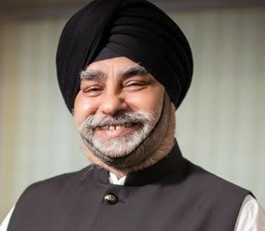 Quote of Sardar Taranjit Singh, Managing Director, JIS Group on the occasion of Teachers' Day along with his picture