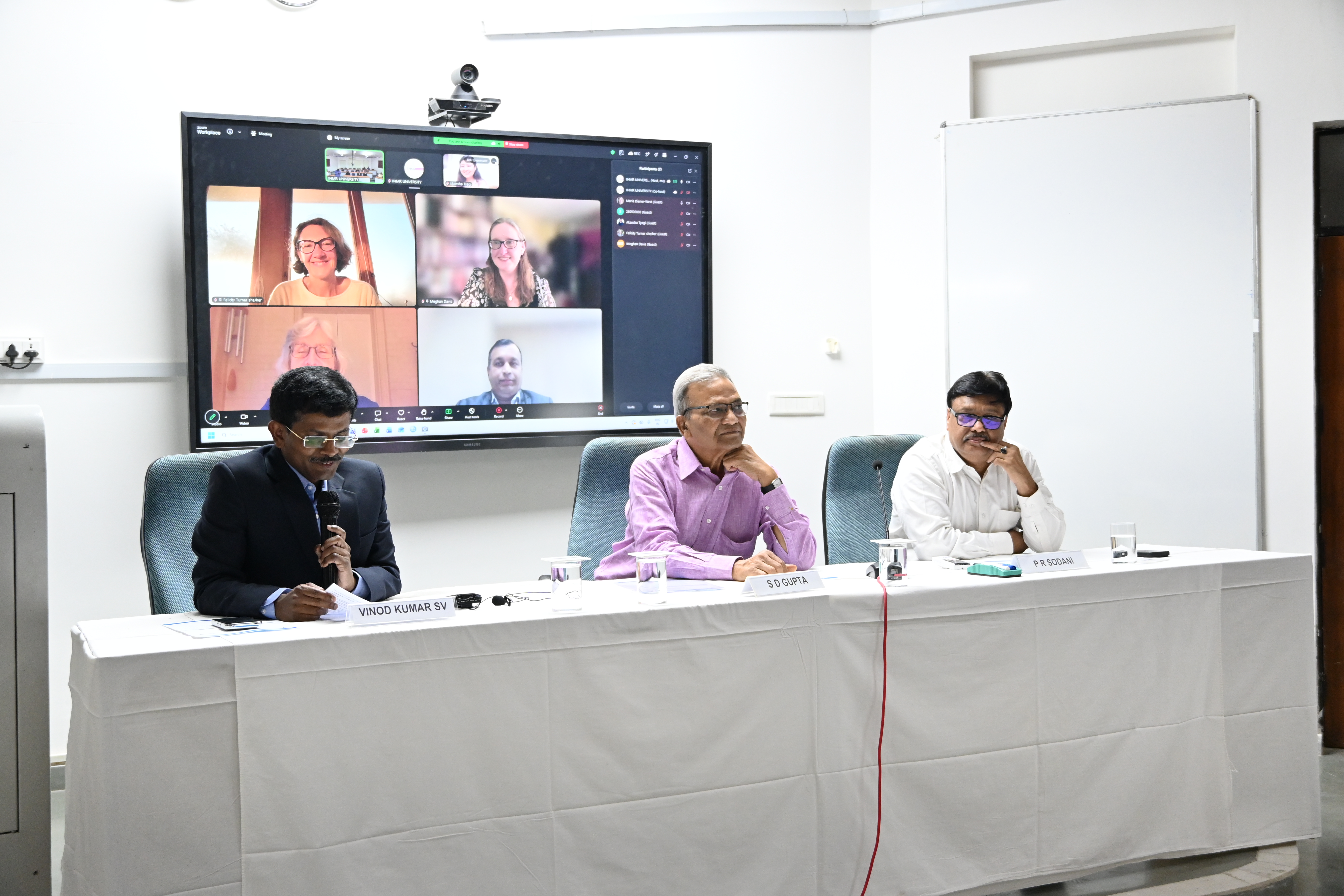 Johns Hopkins, USA and IIHMR University Inaugurate 14th  Cooperative MPH Cohort