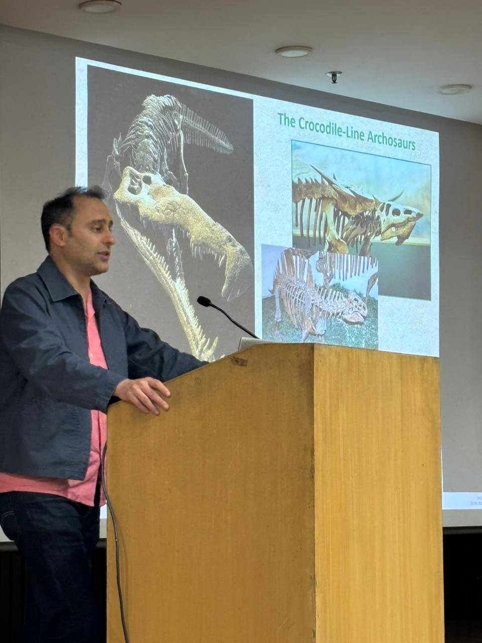 Ashoka University hosts Steve Brusatte for session on dinosaur evolution