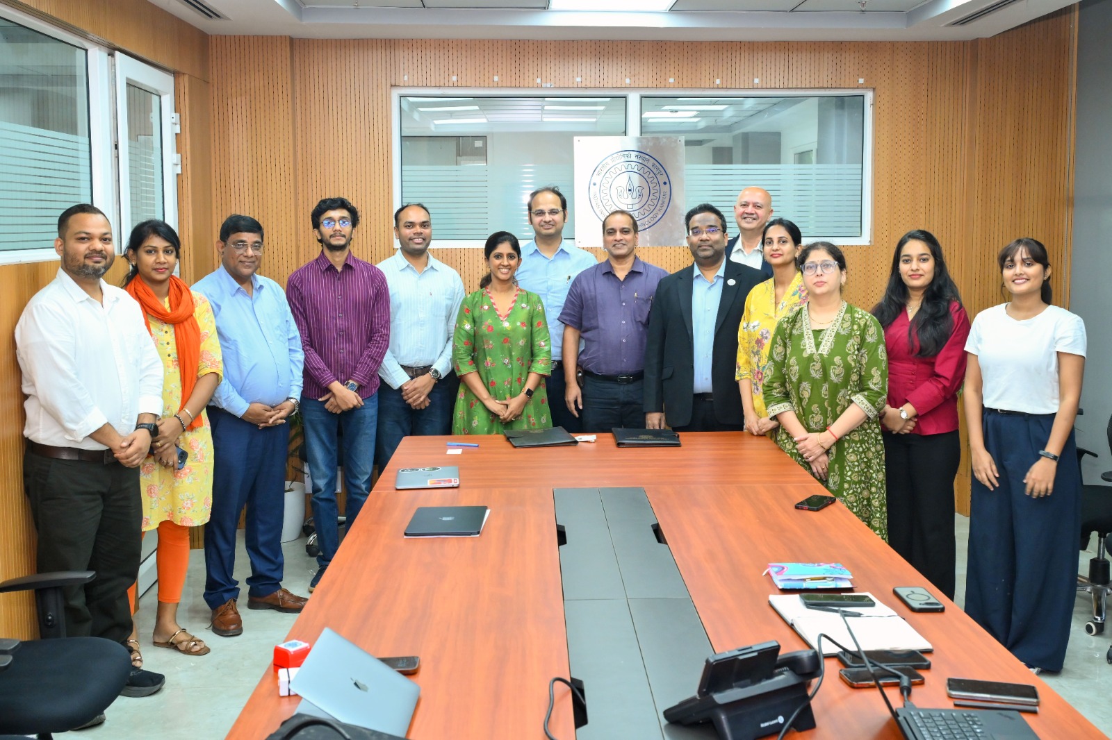 IIT Kanpur and IIM Bangalore&rsquo;s NSRCEL Partner to Strengthen India&rsquo;s Deep-Tech and Defence Ecosystem