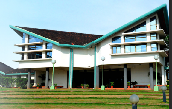 IIM Kozhikode Launches Batch 11 of General Management Programme in the Age of AI